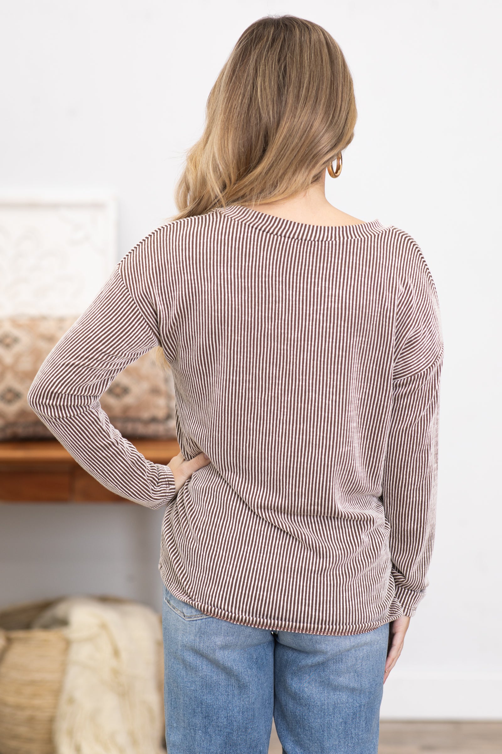 Brown Ribbed V-Neck Long Sleeve Top