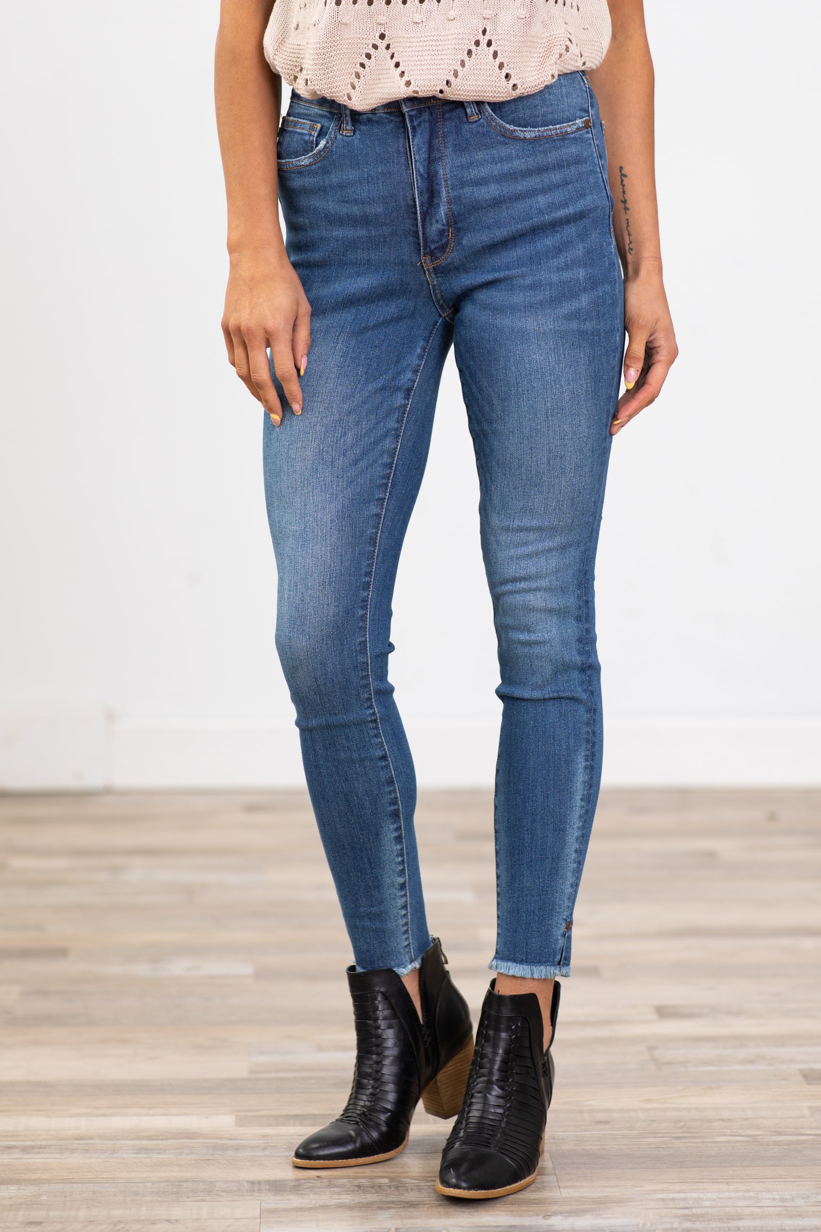 Judy Blue Tummy Control Jeans with Whiskering
