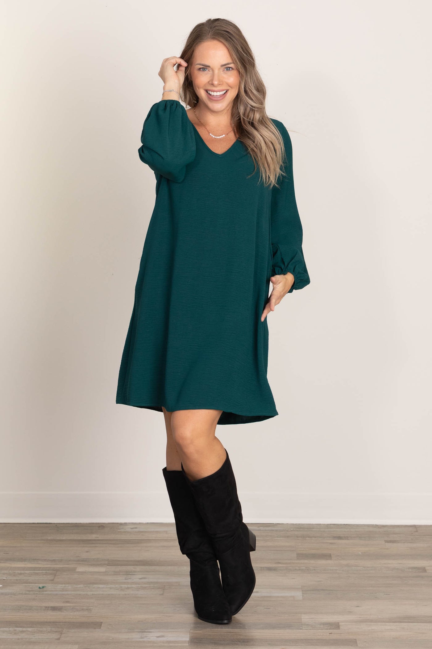 Airflow V-Neck Balloon Sleeve Dresses
