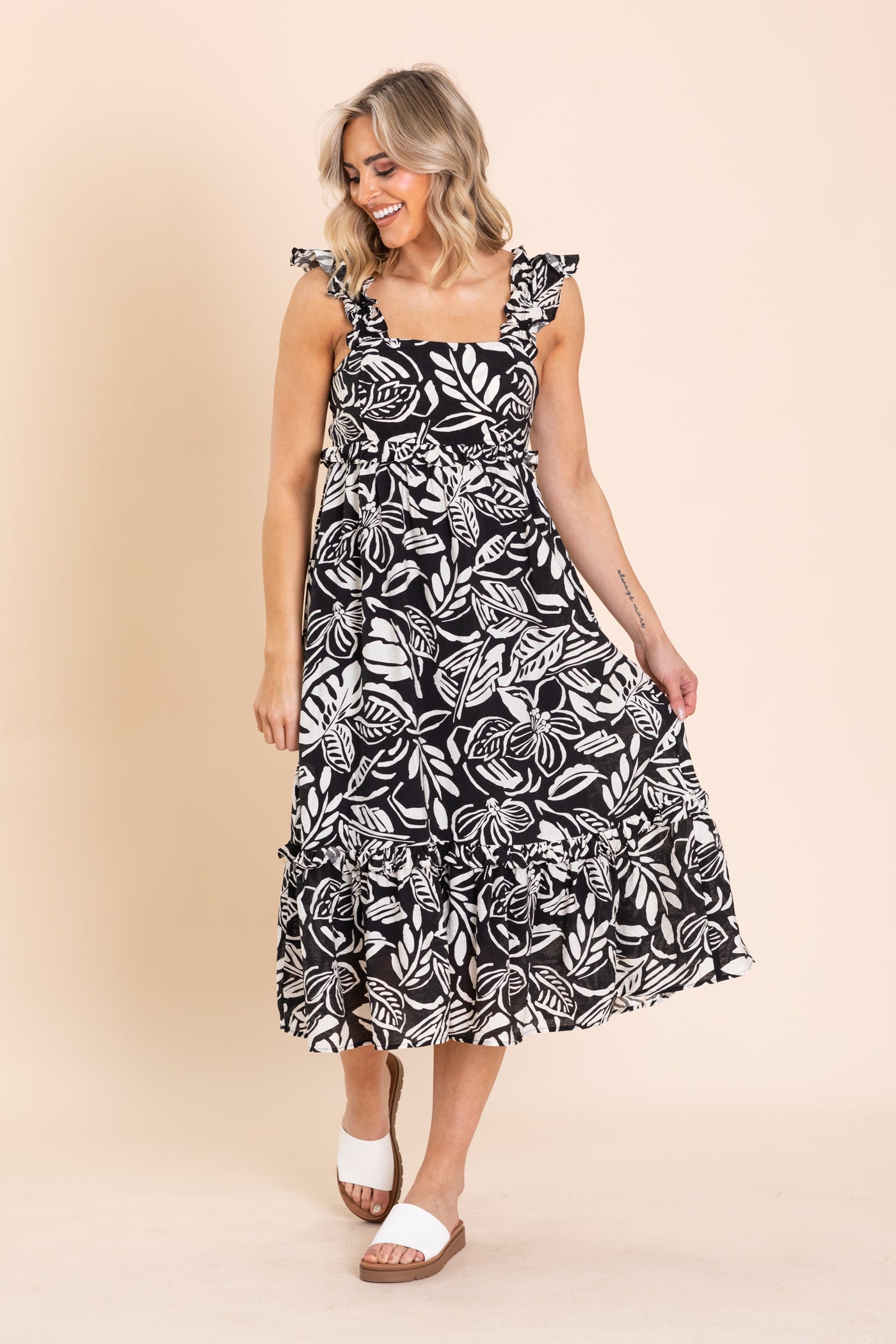 Black Tropical Print Ruffle Detail Midi Dress Black Tropical Print Ruffle Detail Midi Dress