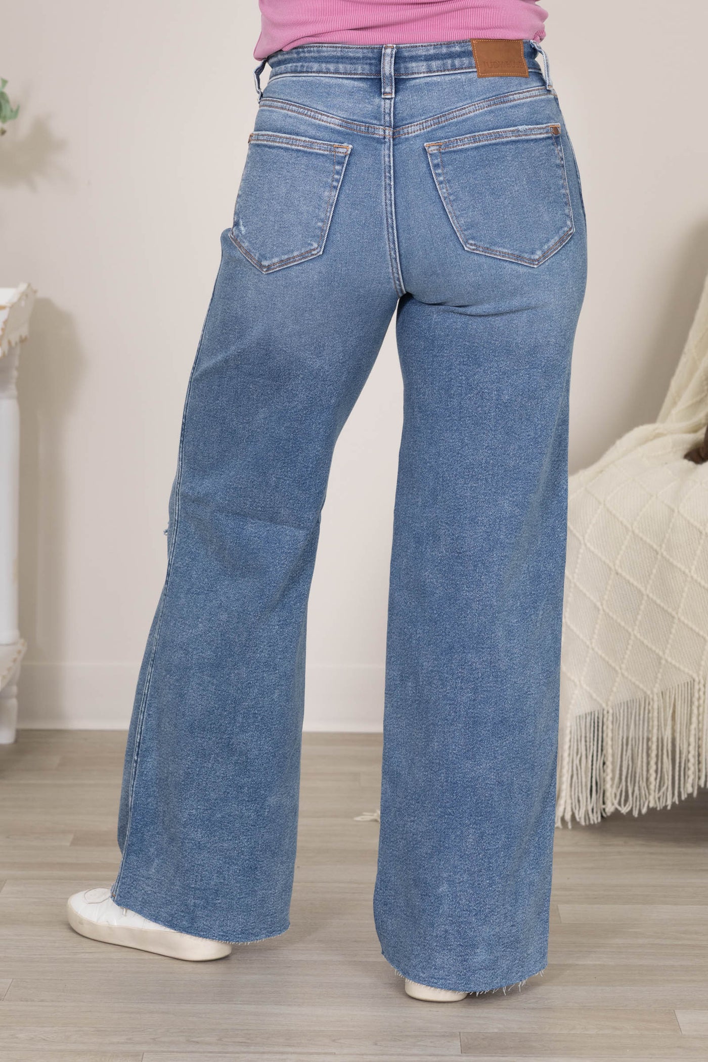 Judy Blue Vintage Wash Wide Leg With Distress Jeans