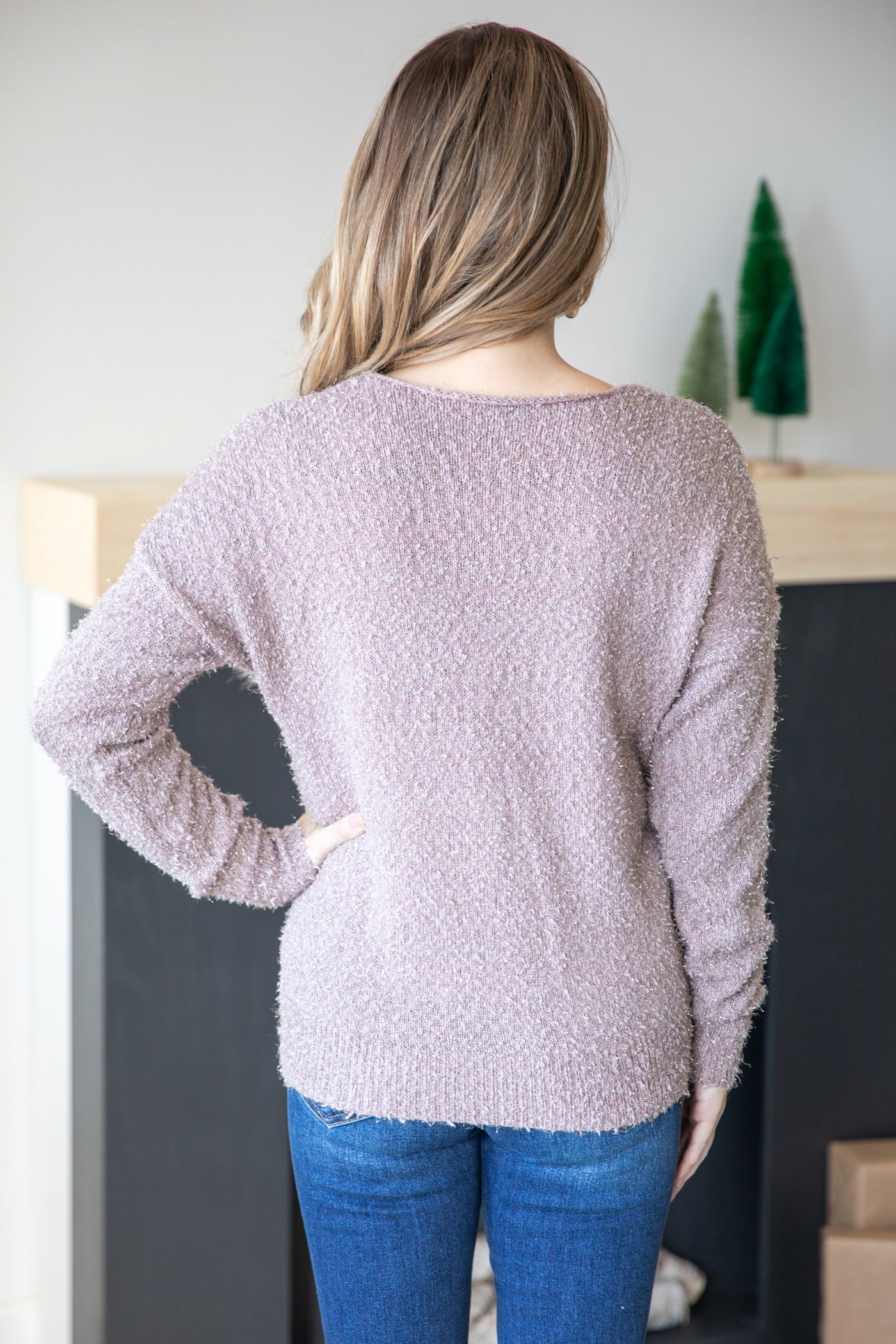 Light Mauve V-Neck Popcorn Textured Sweater