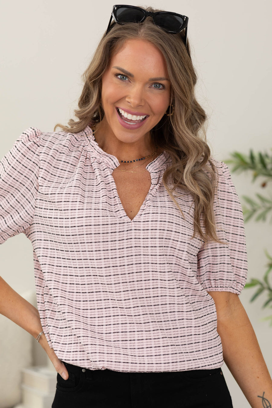 Light Pink Stripe V-neck Puff Short Sleeve Top