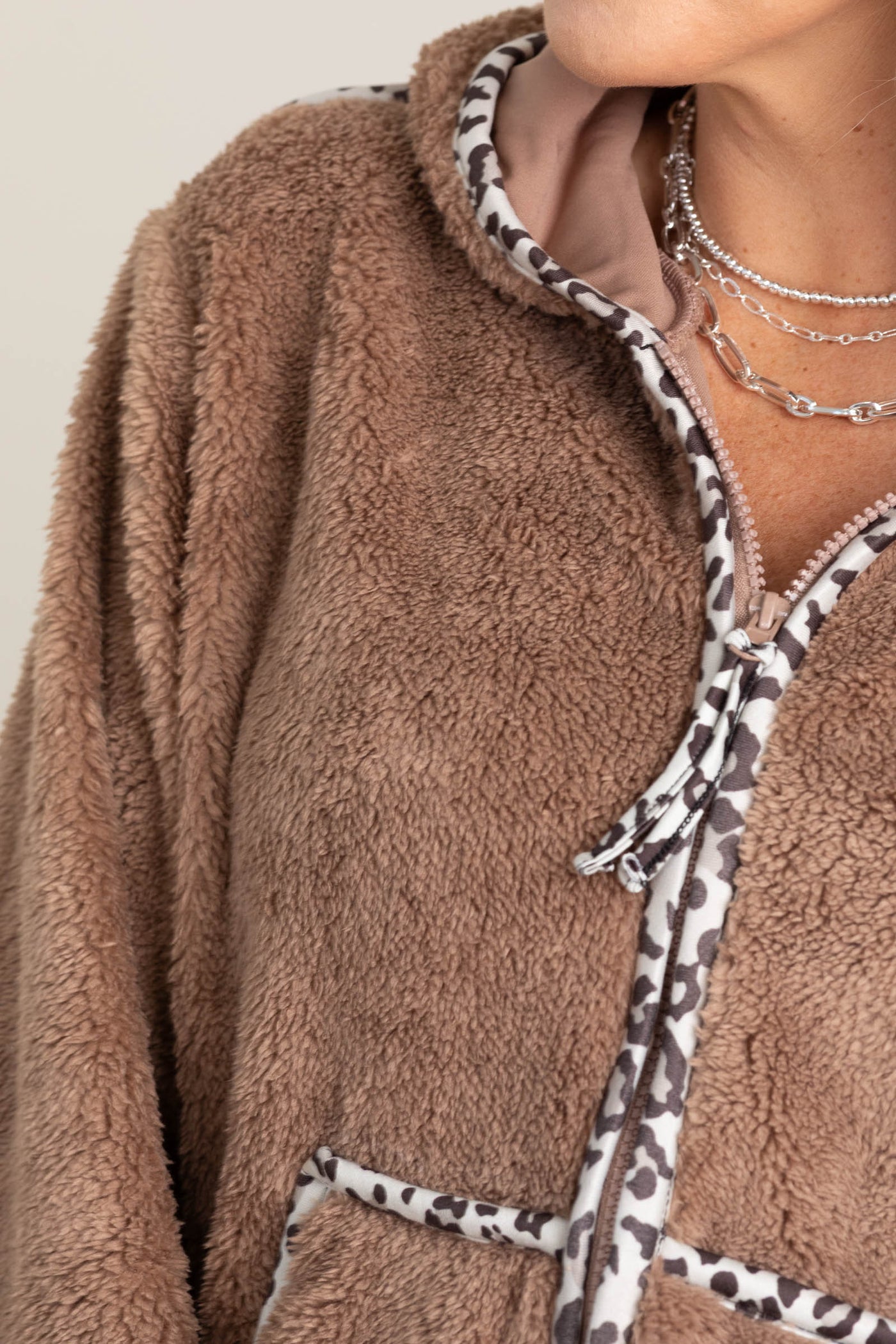 Mocha Contrast Binding Faux Fur Solid Jacket