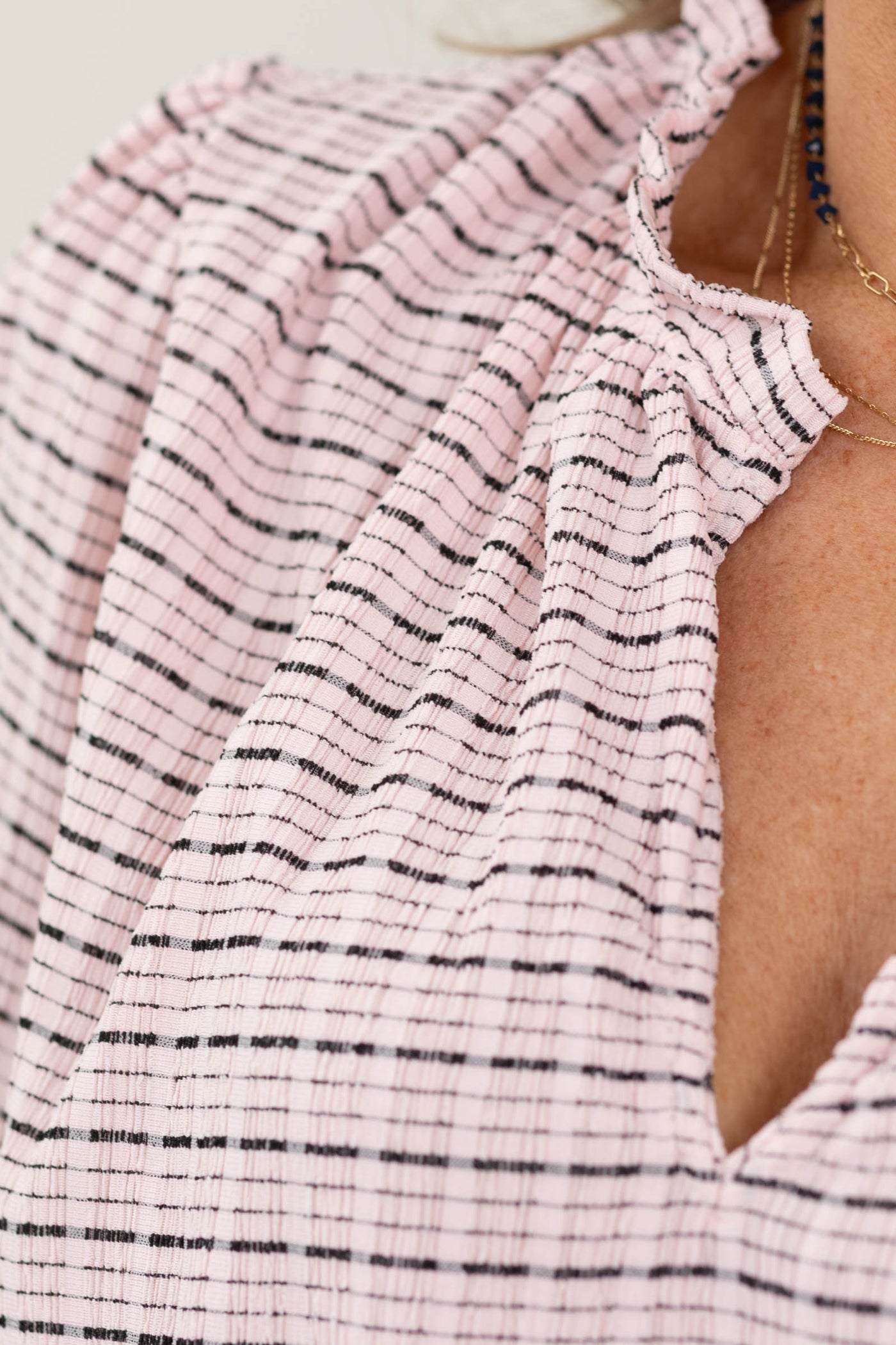Light Pink Stripe V-neck Puff Short Sleeve Top
