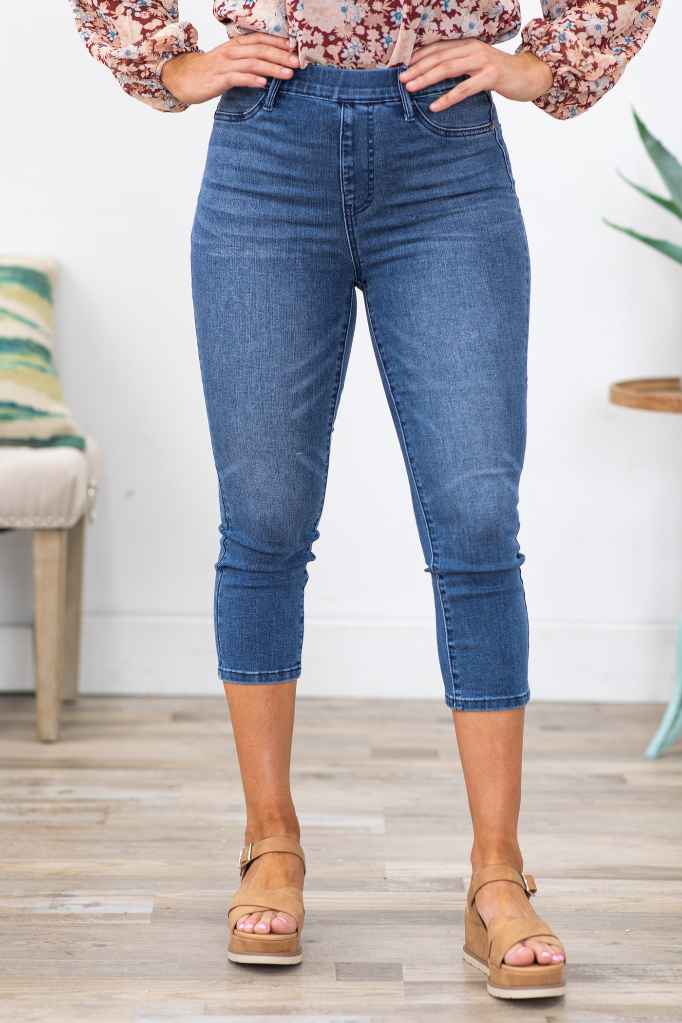 Judy Blue Pull On Cooling Denim Capris · Filly Flair