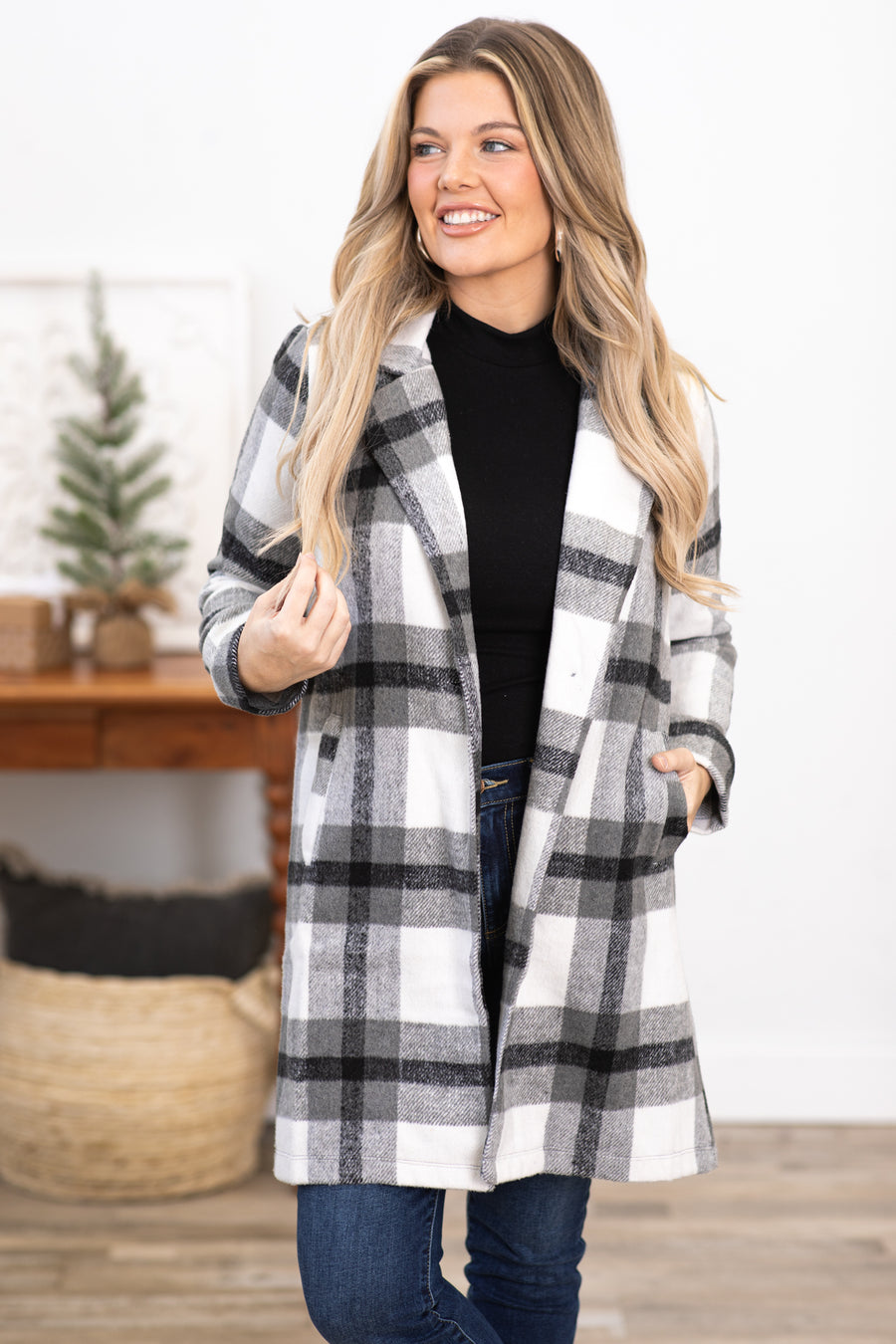Black and White Plaid Single Breasted Jacket