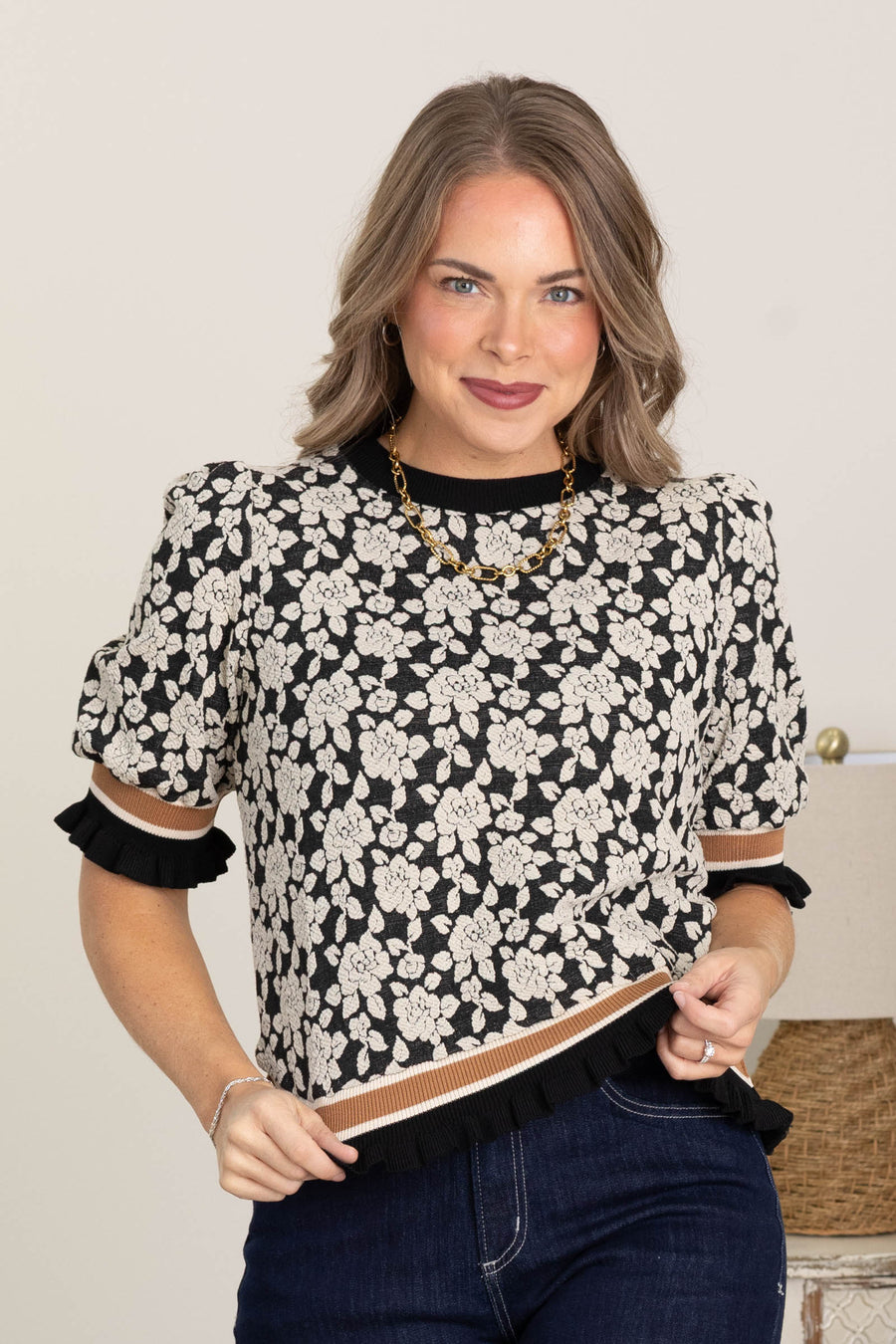 Black Rose Knit Contrast Band Puff Sleeve Top