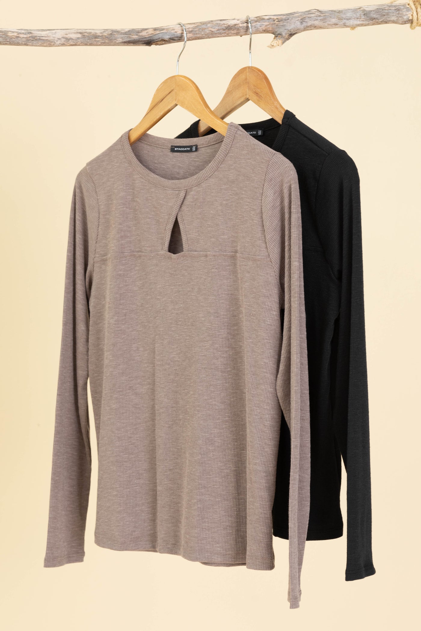 Cut Out Chest Long Sleeve Knit Tops