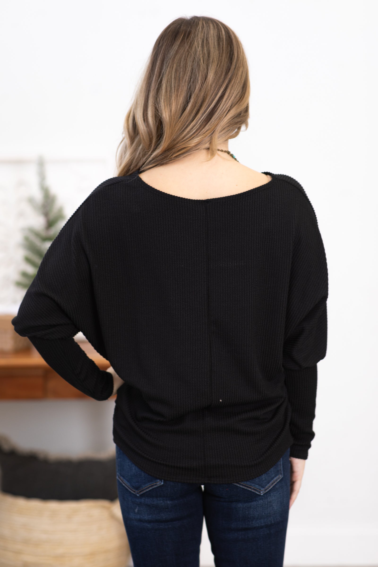WT742 Women's Boat Neck Short Sleeve Dolman Top - Boxy Drape Casual Black Top, Size M