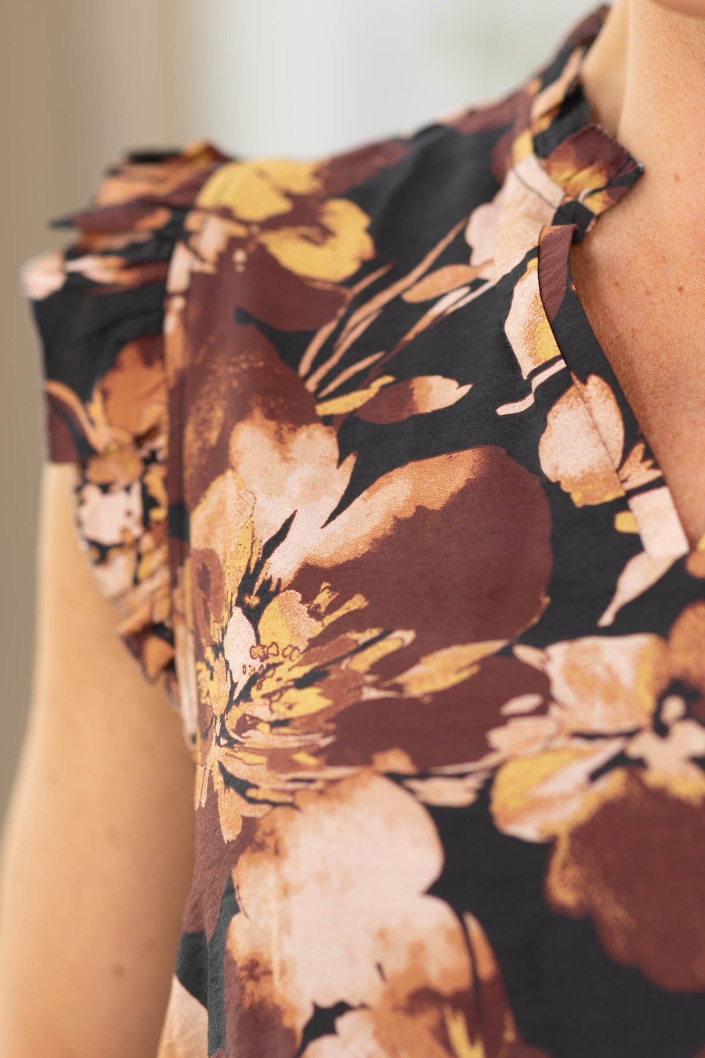 Black With Brown Floral Ruffle Sleeve Woven Top