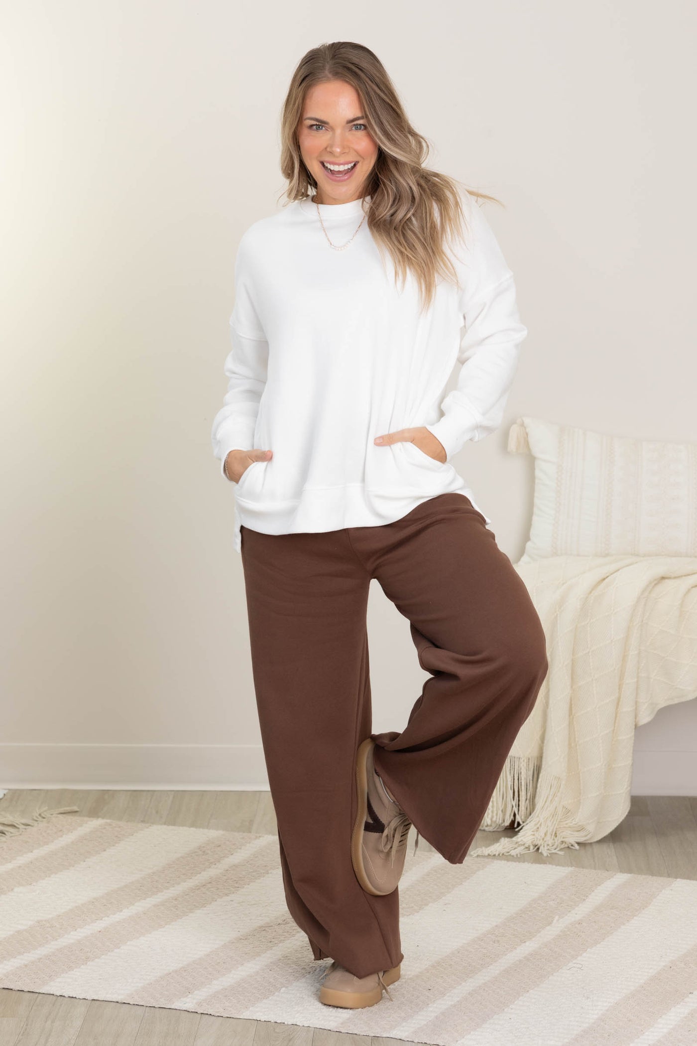 Fleece Exposed Seam Wide Leg Sweatpants