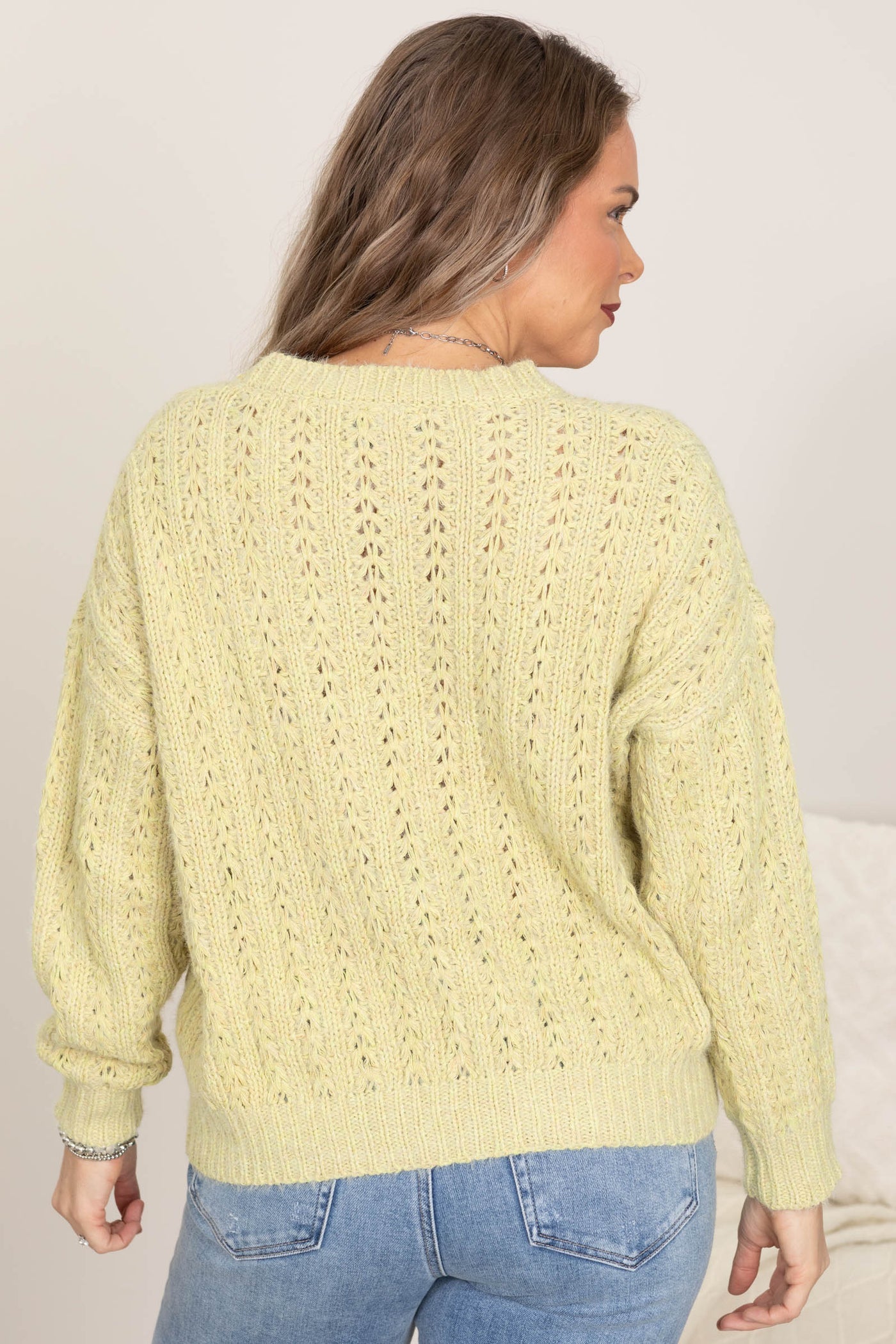 Soft And Cozy Knit Sweaters With Ribbed Hem