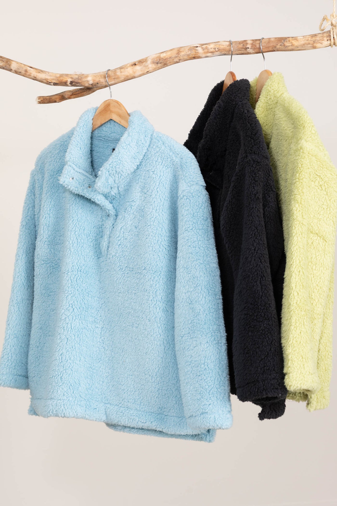 Cozy Days Sherpa Pullovers With Snaps