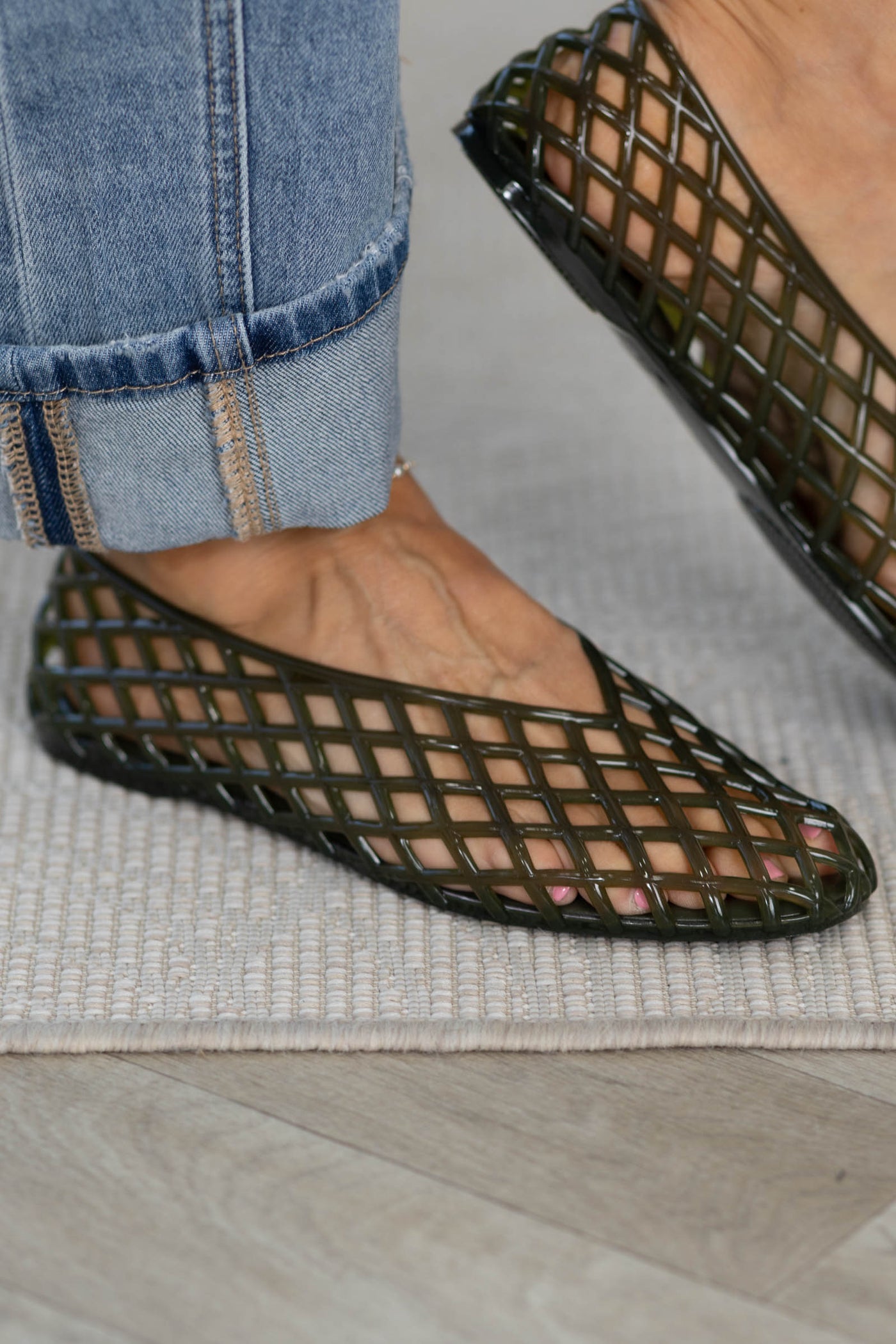 MIA Jelly Flat