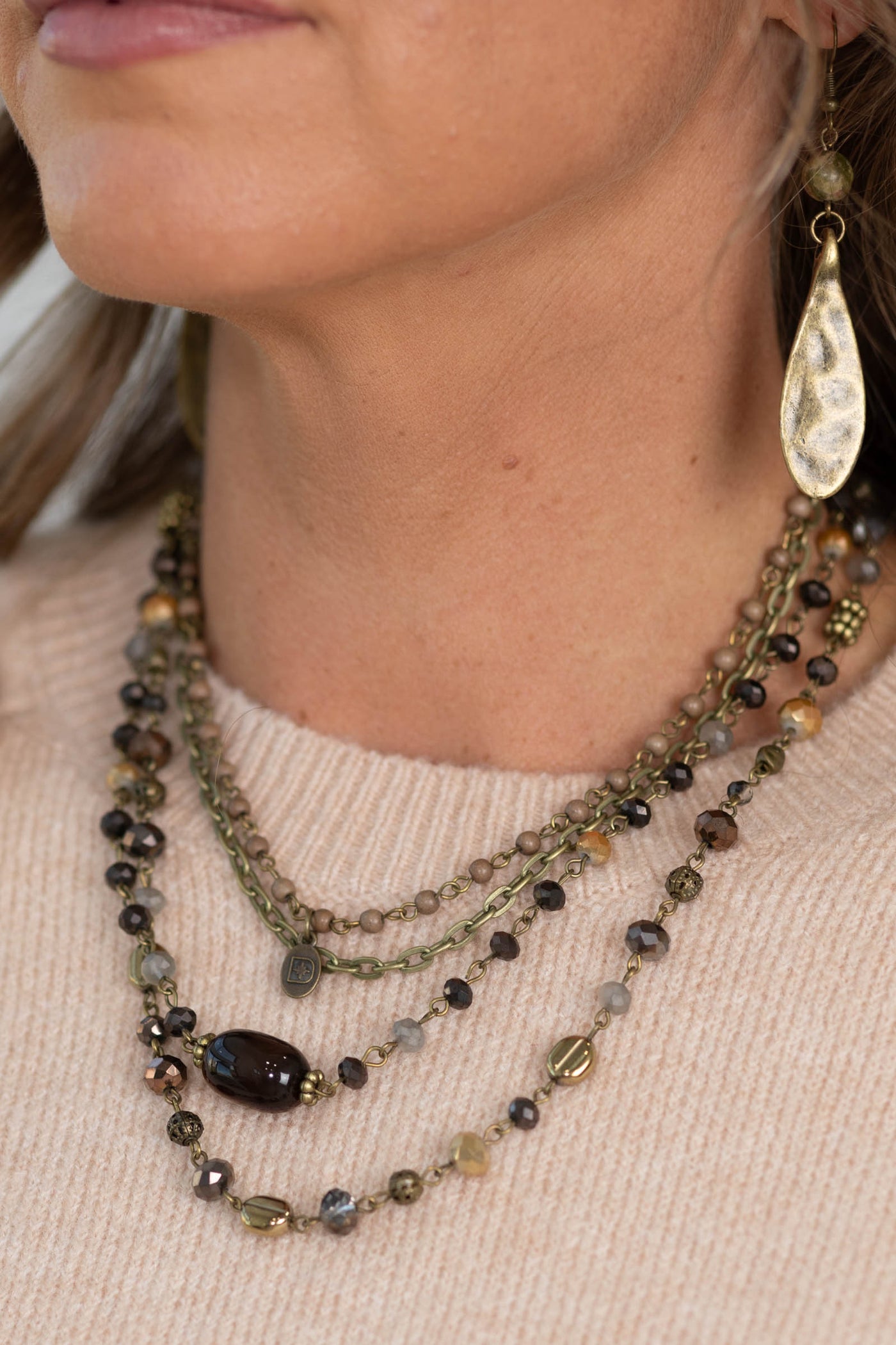 Tiger's Eye Layer Magnetic Closure Necklace