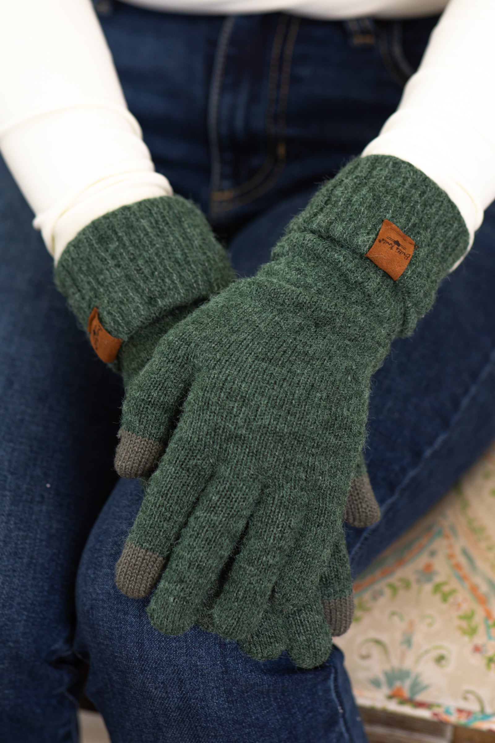 Emerald Gloves With Tech Fingertips