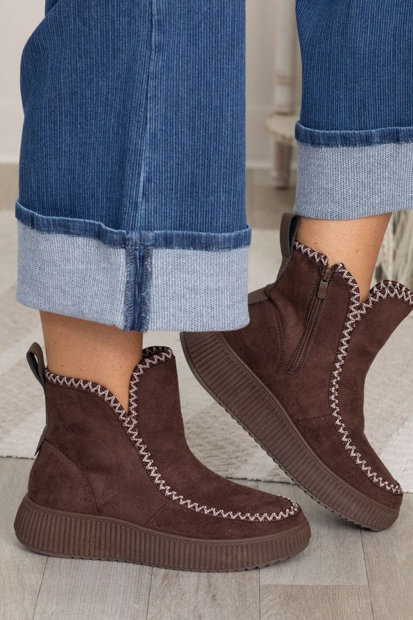 Brown Contrast Stitch Faux Fur Lined Boots