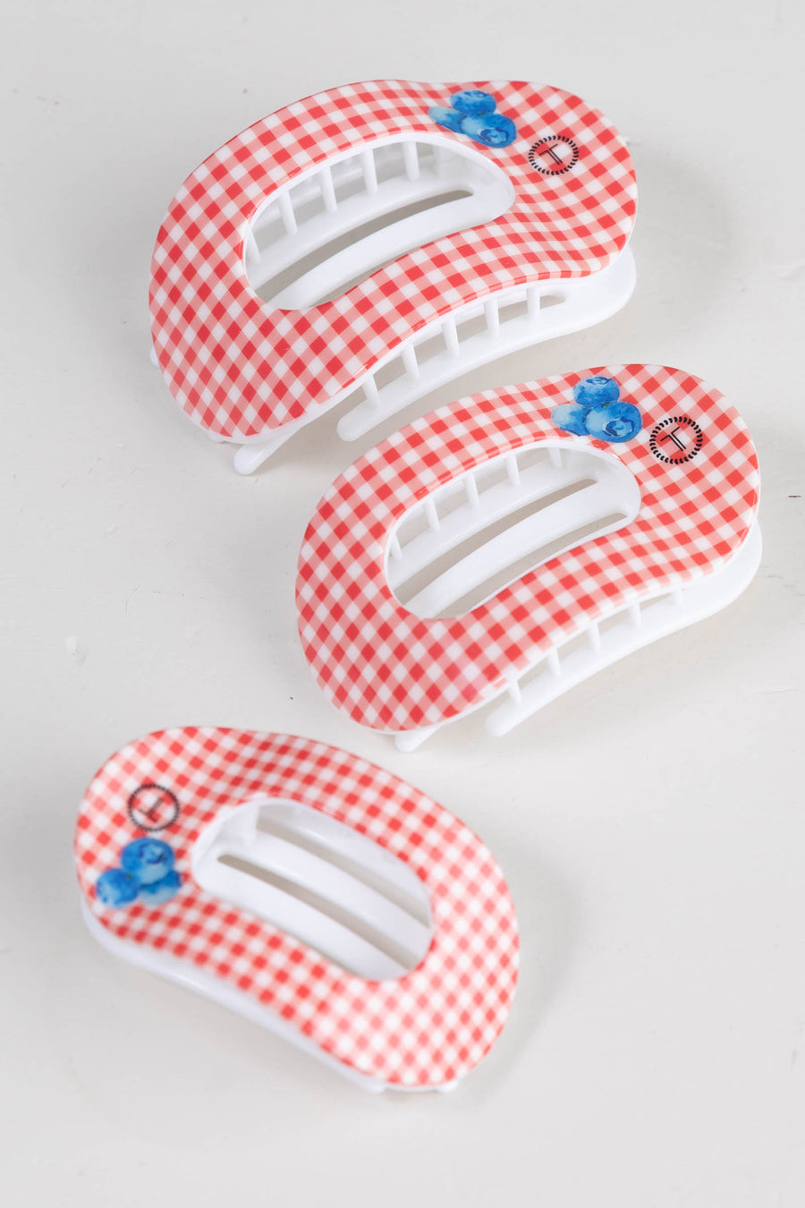 Blueberry Farms Flat Round Hair Clip