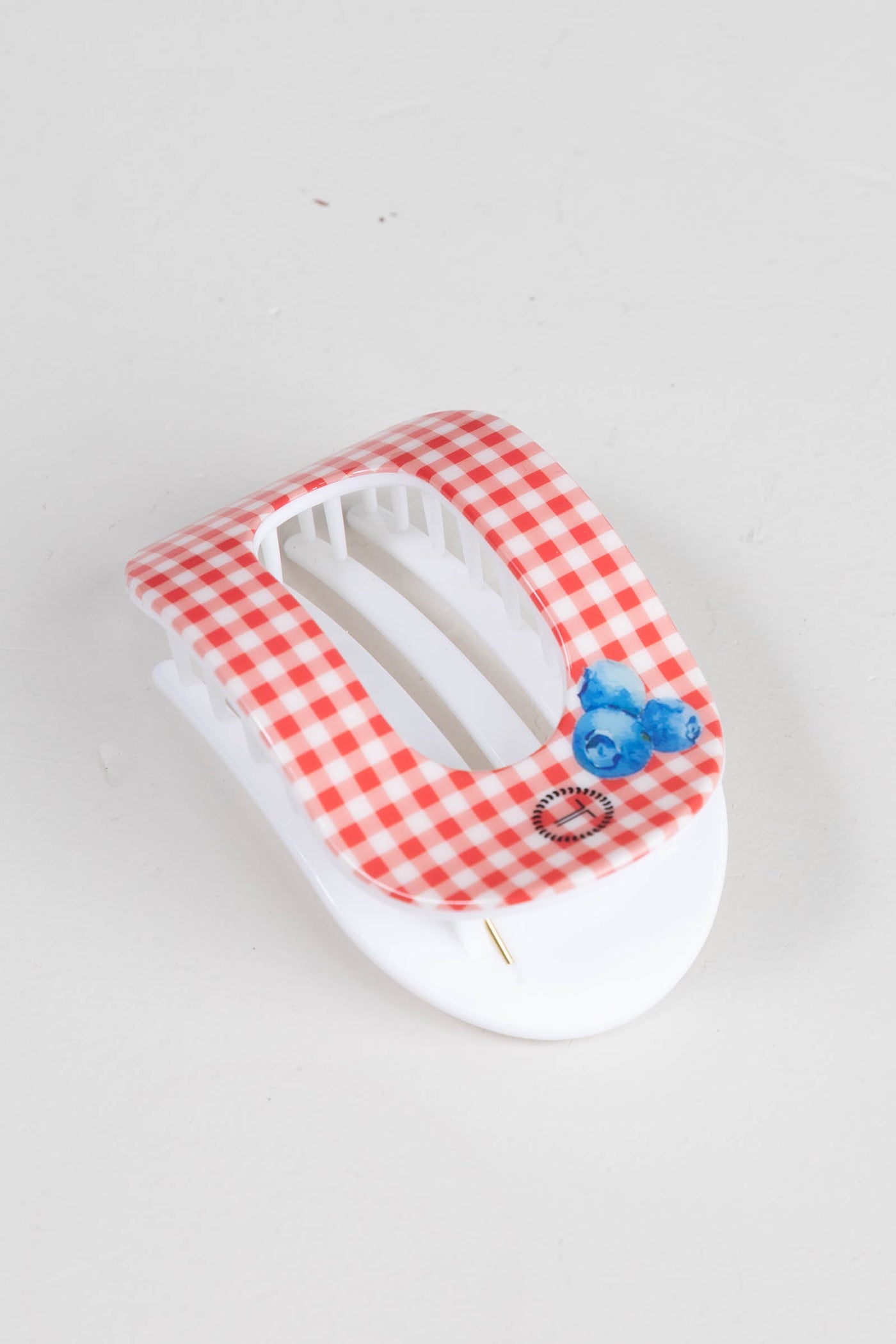 Blueberry Farms Flat Round Hair Clip