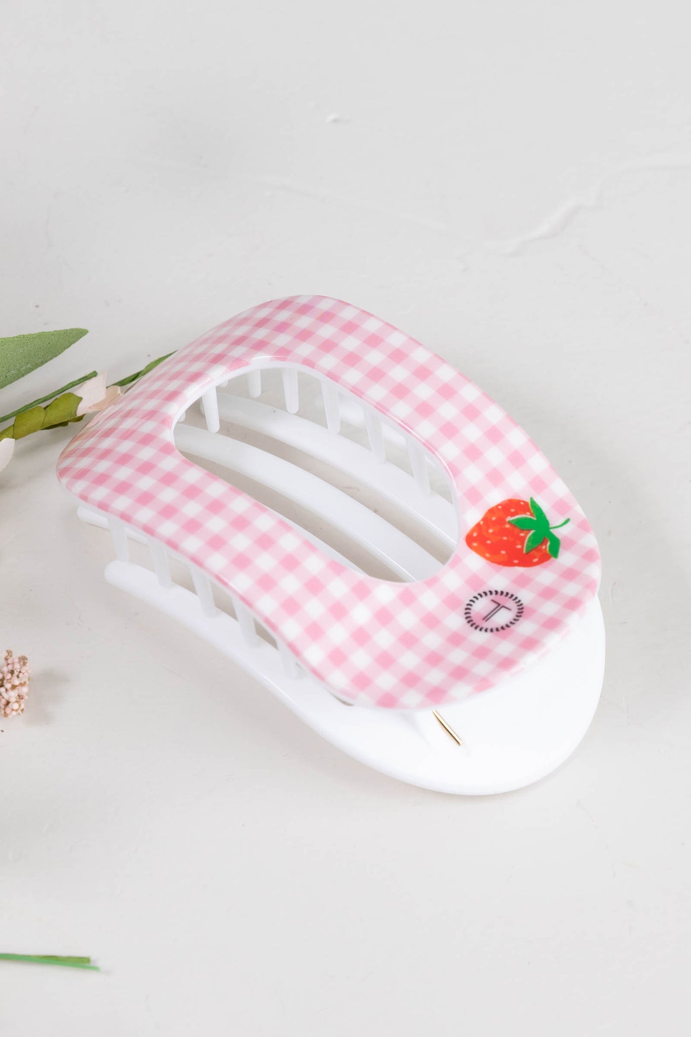 Handpicked Flat Round Hair Clip