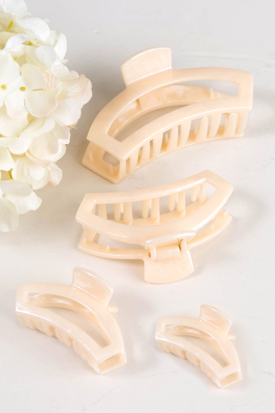 Open Soft Surf Hair Clip