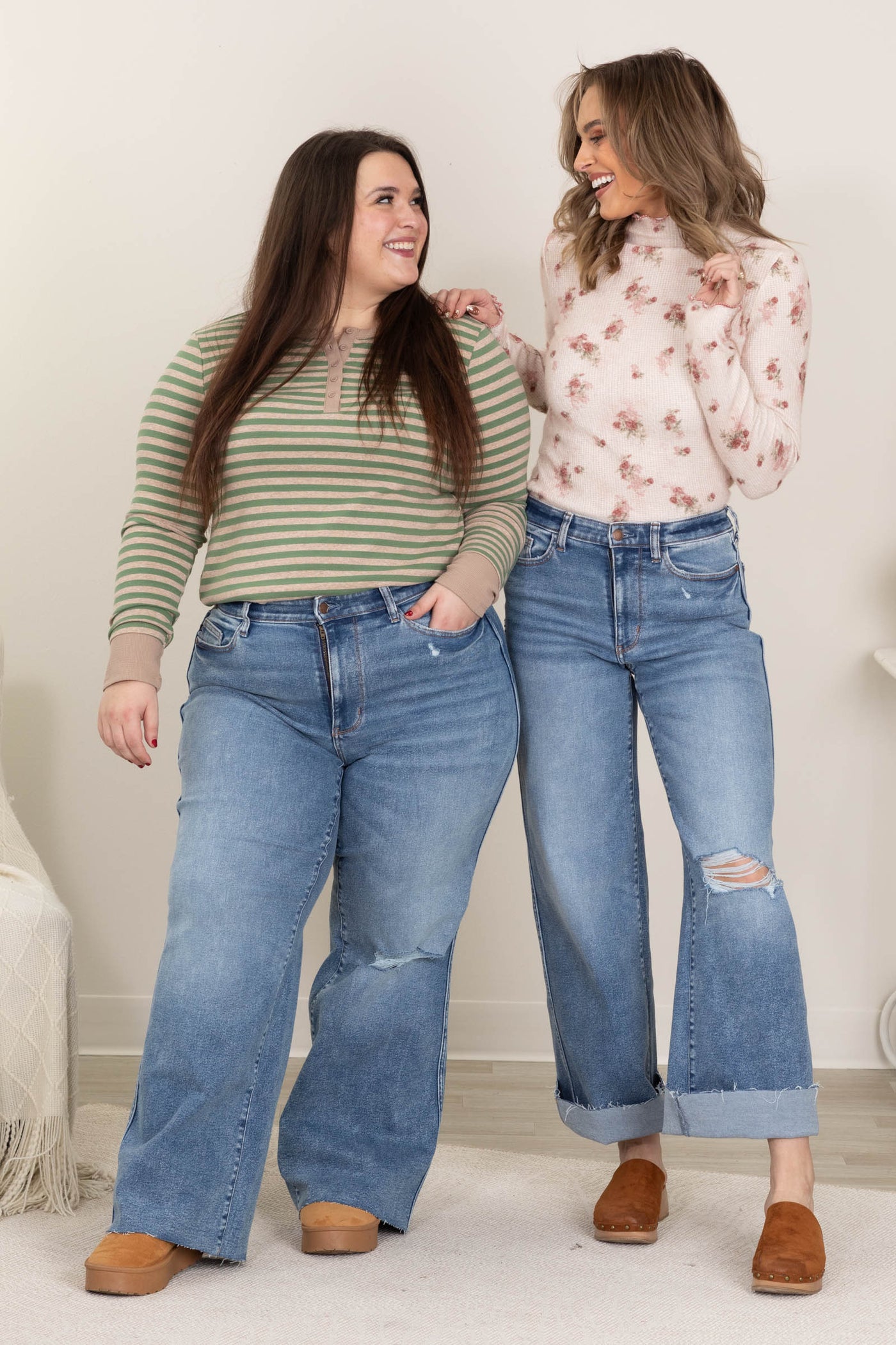 Judy Blue Vintage Wash Wide Leg With Distress Jeans