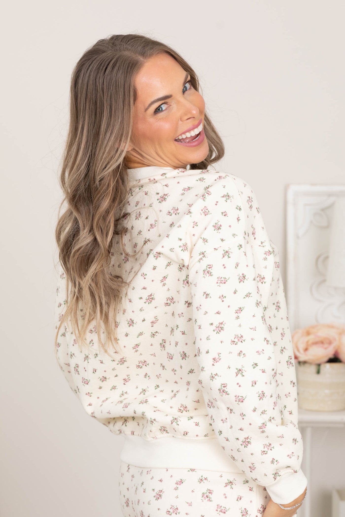 Ivory Floral Print Crewneck