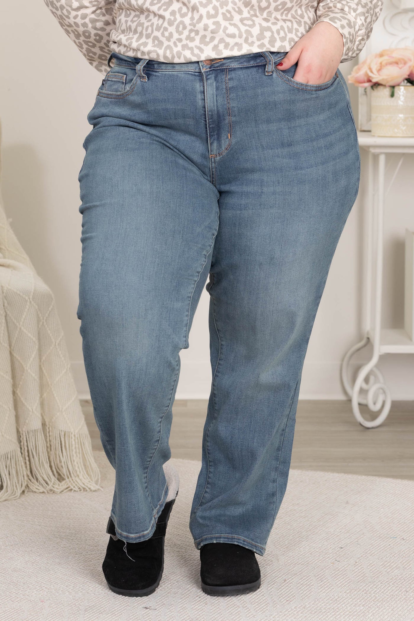 Judy Blue Work It Med Wash Straight Leg Jeans