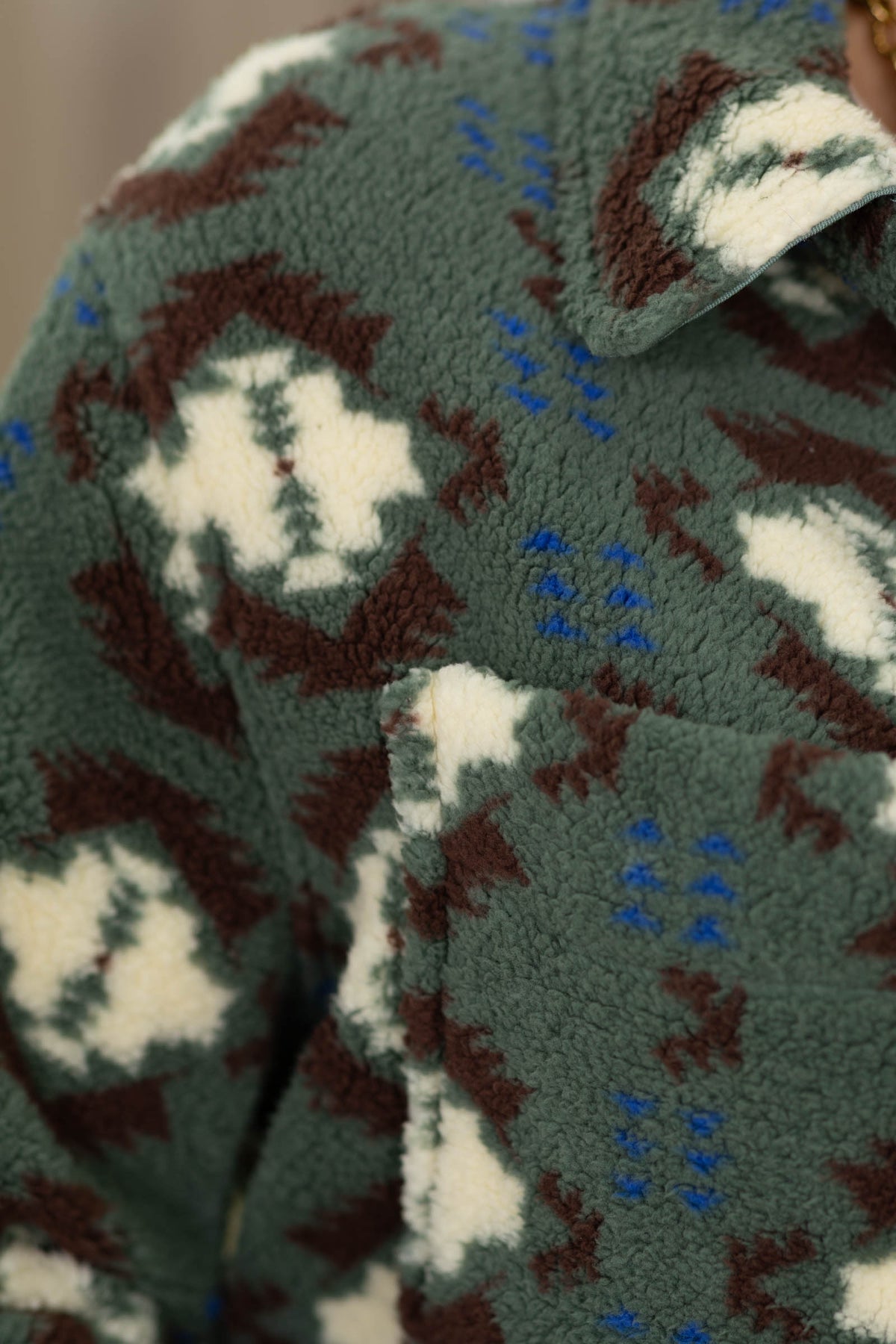 Aztec Pattern Sherpa Shackets