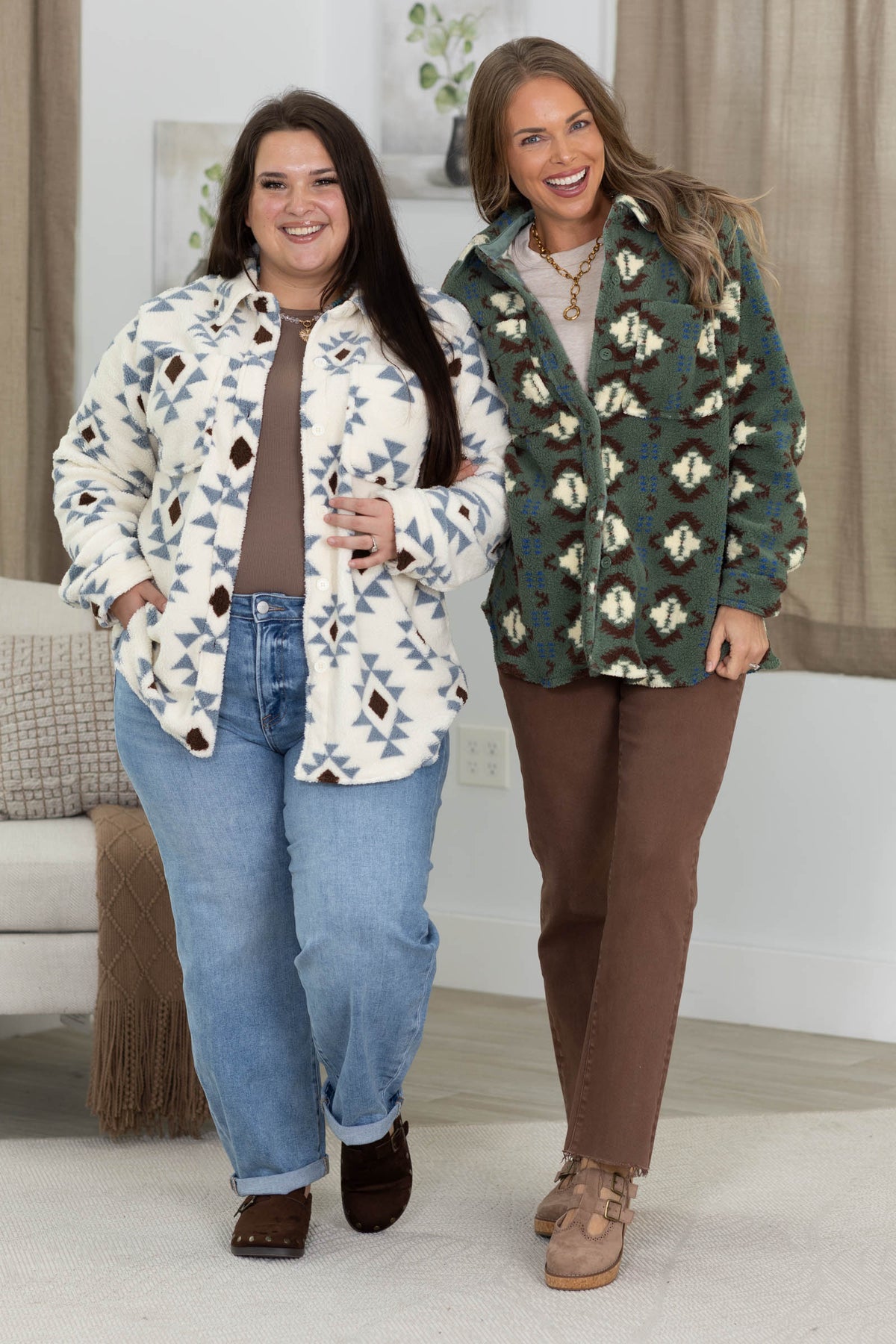 Aztec Pattern Sherpa Shackets