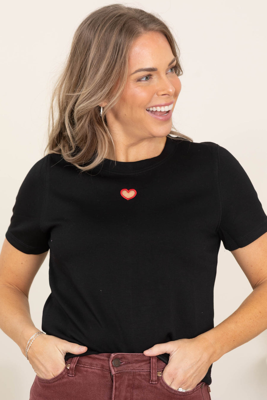 Black Solid Heart Hollow Short Sleeve Knit Top