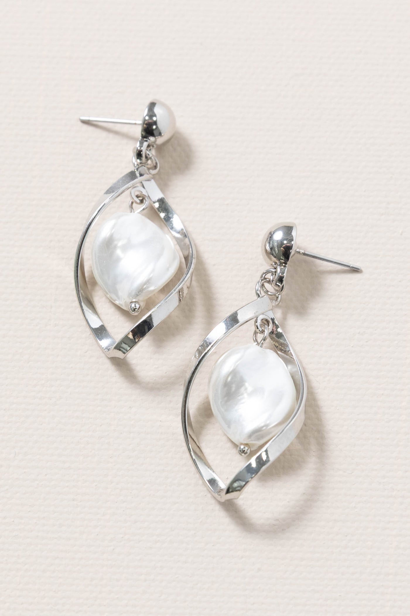 Twisted Teardrop Pearl Earrings