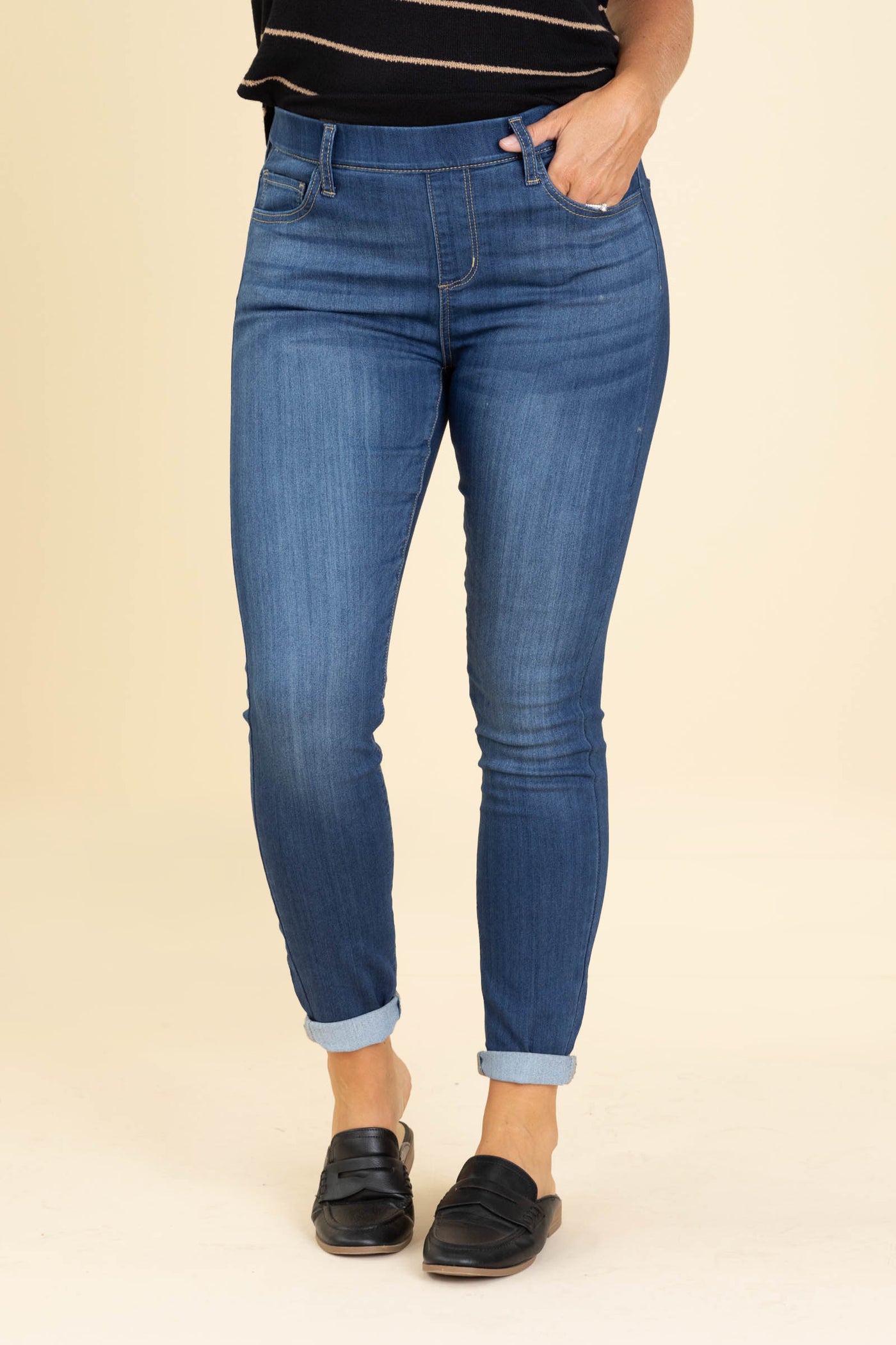 Cello Medium Wash Mid Rise Pull On Skinny Jean