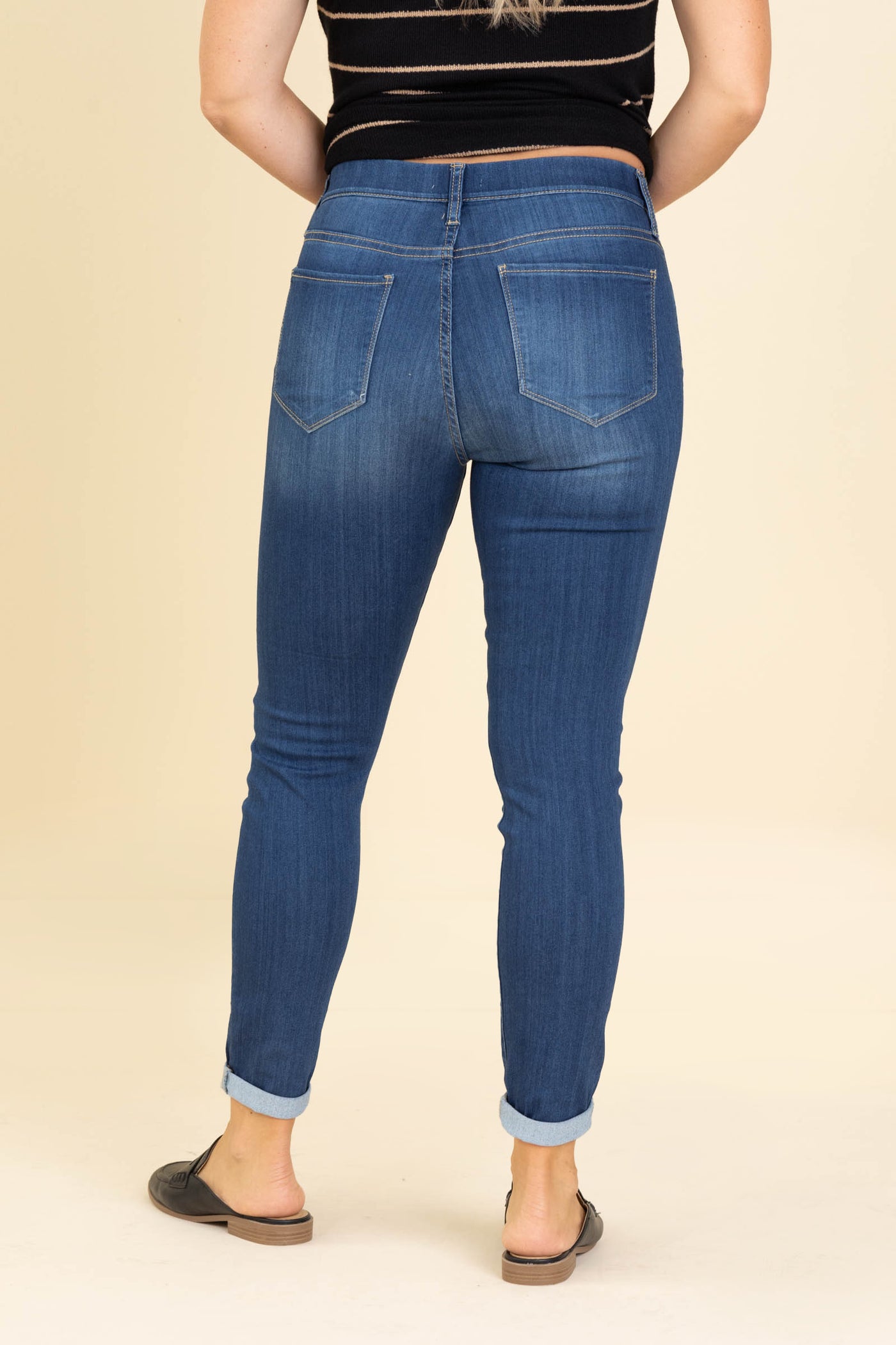 Cello Medium Wash Mid Rise Pull On Skinny Jean