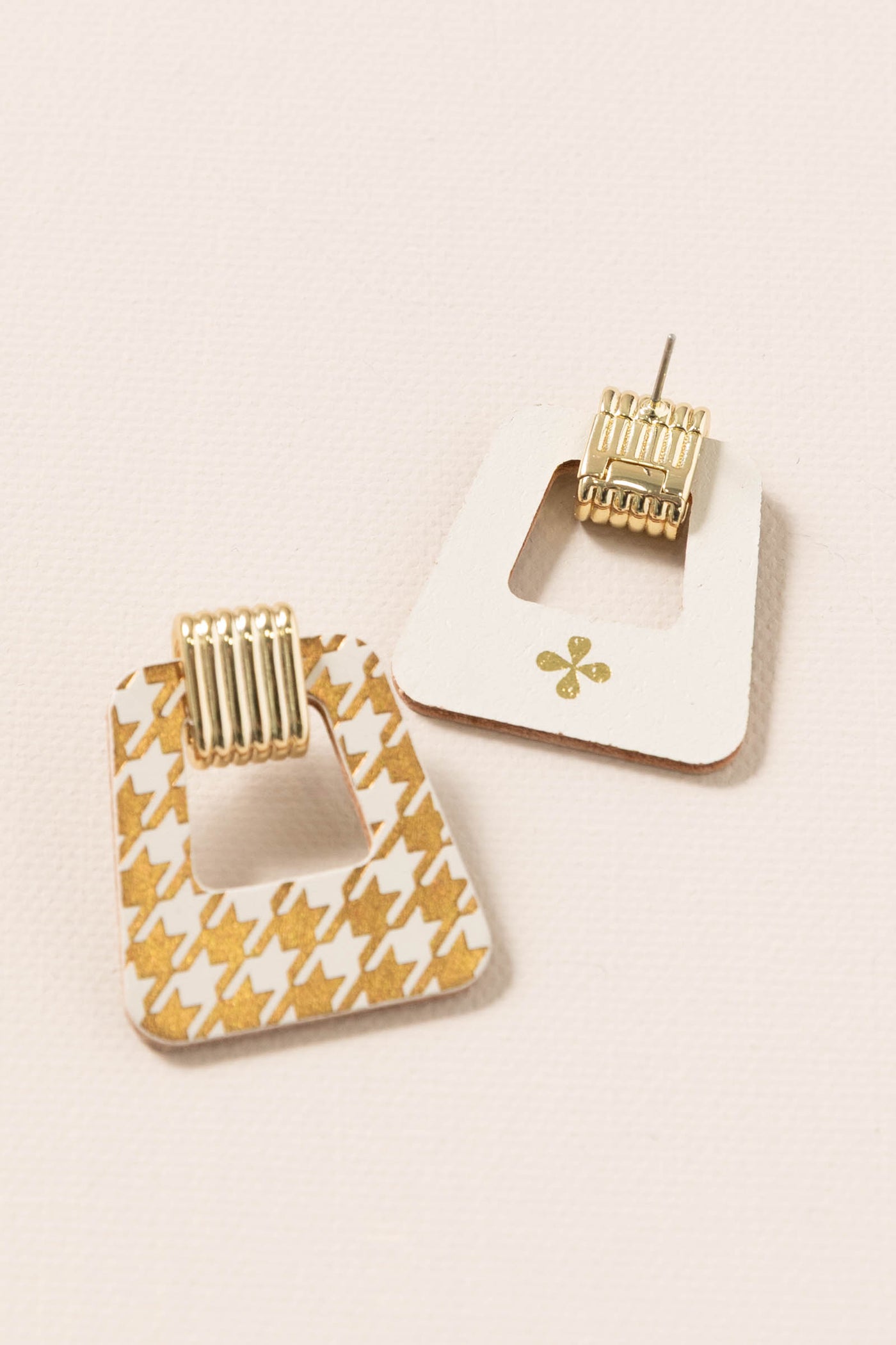 Ecru & Bronze Houndstooth Avery Earrings