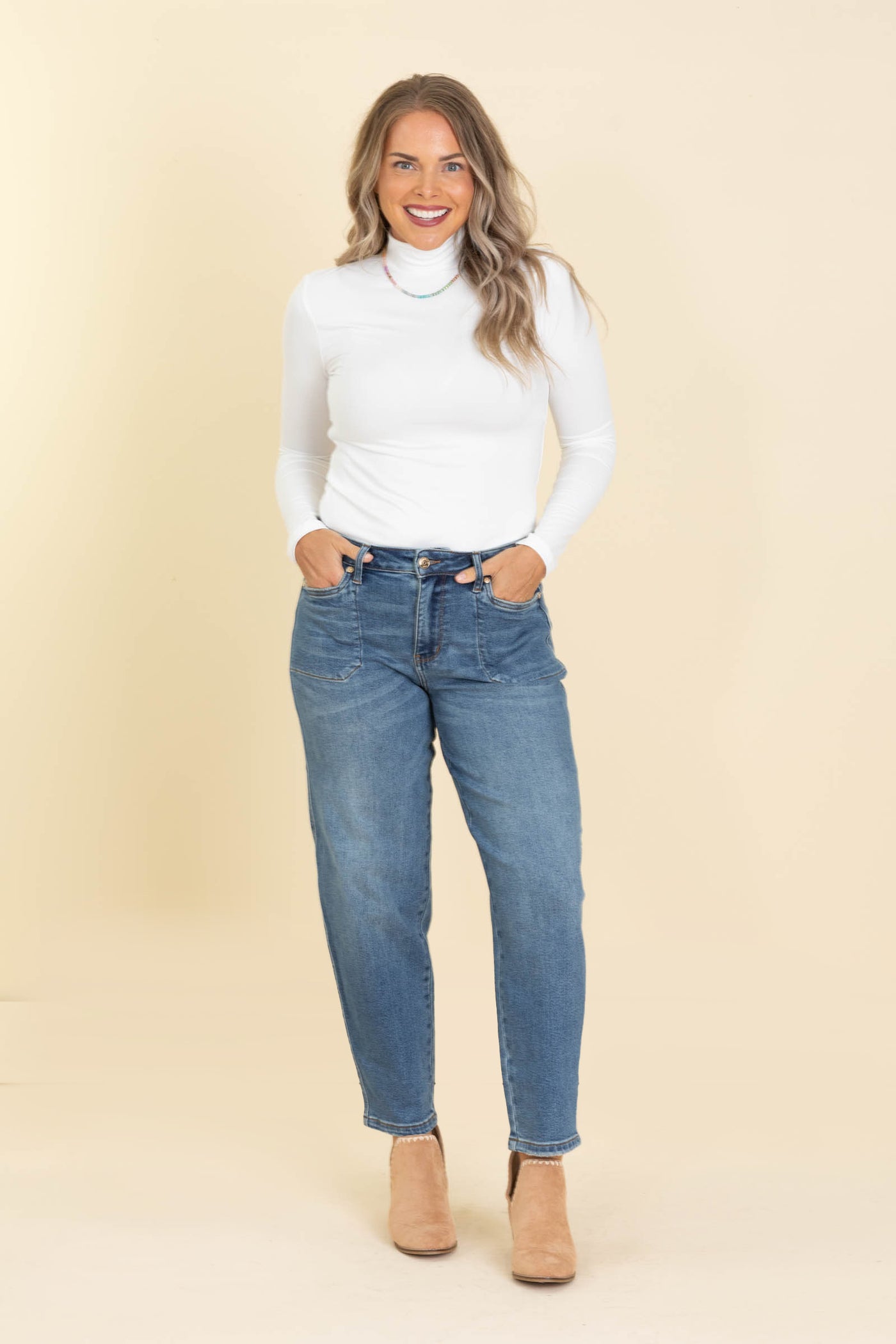 Judy Blue Soft Barrel Jeans