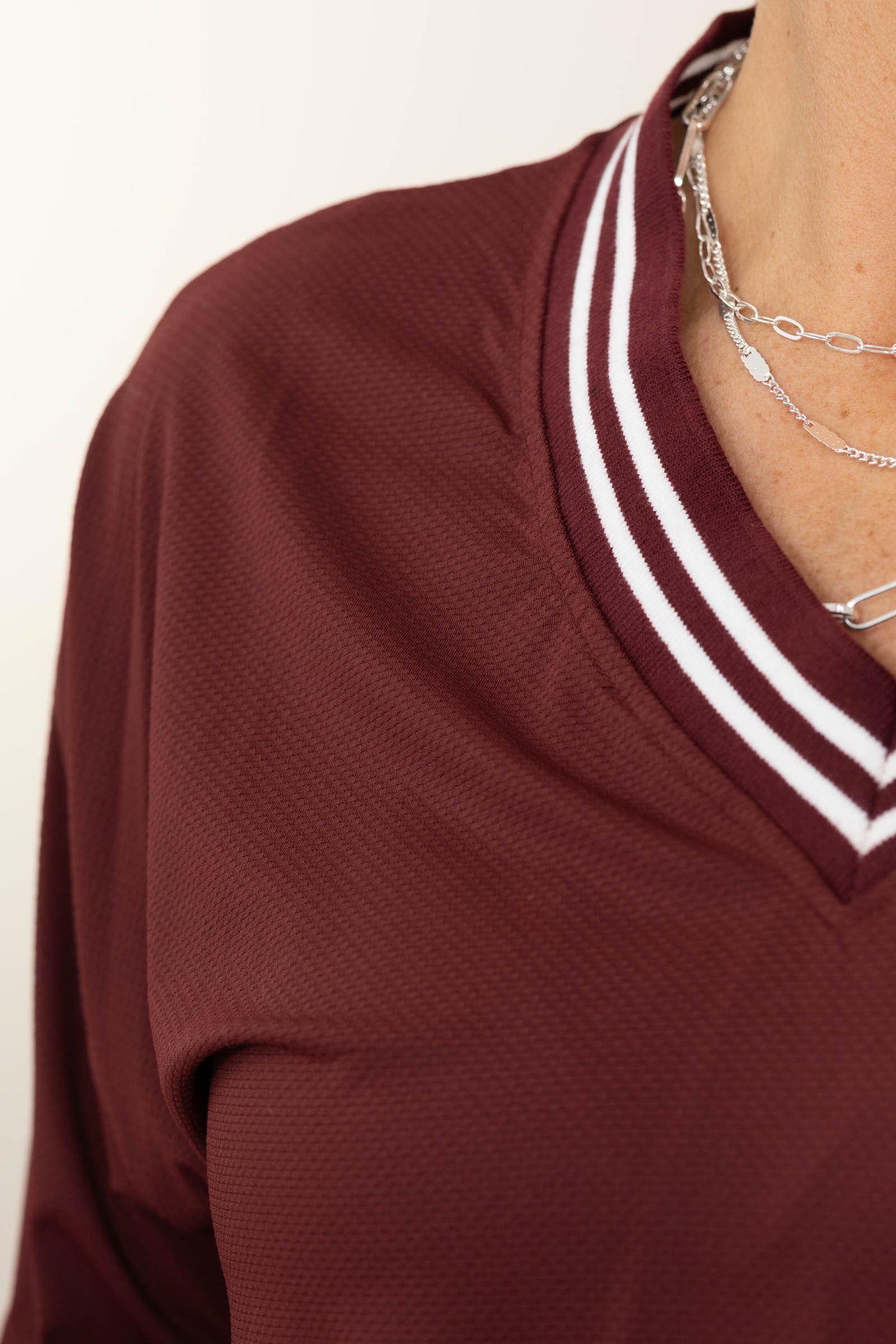 V-Neck Long Sleeve Sweatshirts