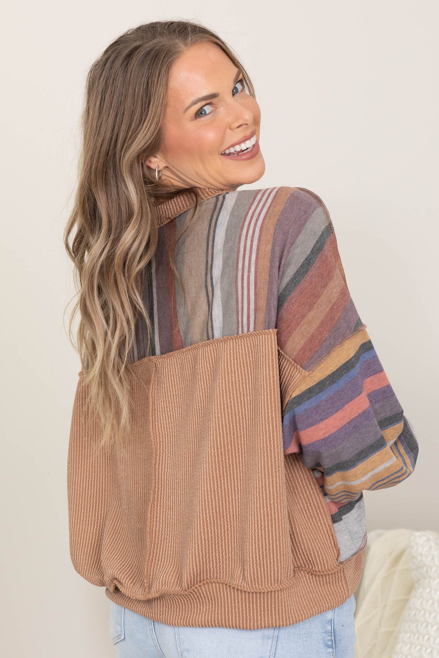 Grey Crewneck Stripe Print Pullover Knit Top