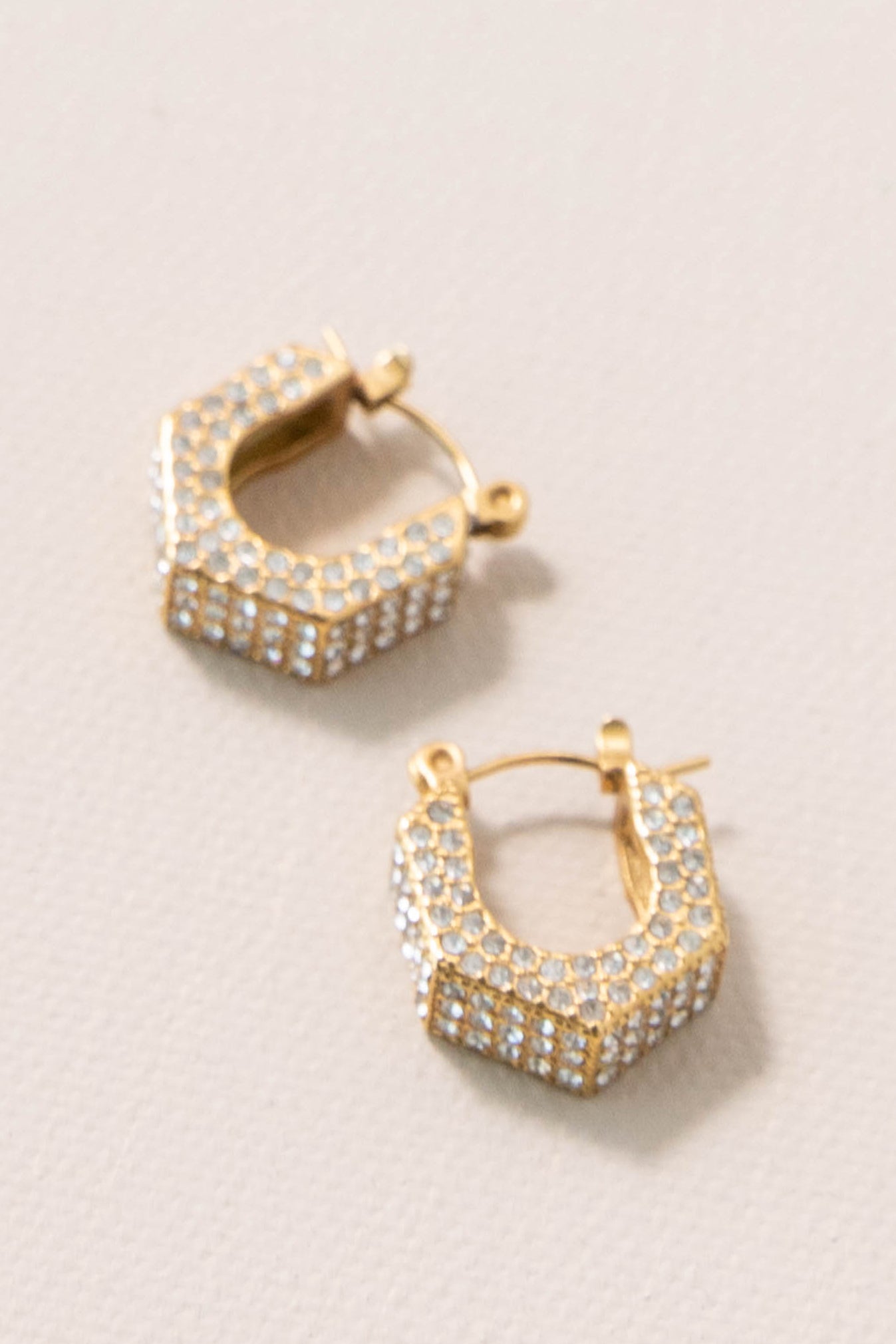 Diamond Dailee Hoop Earrings