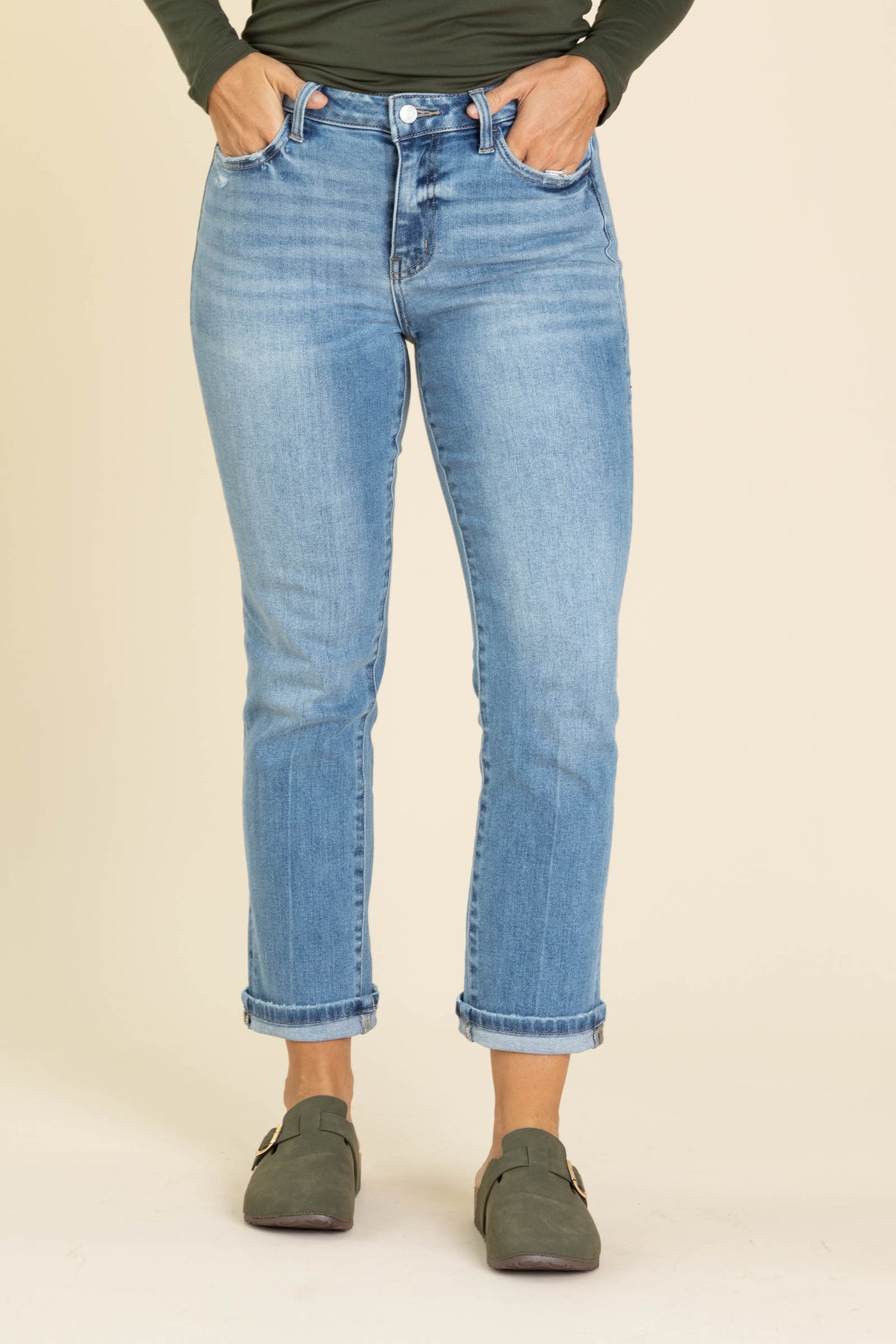Lovervet Cuffed Crop Slim Straight Jeans