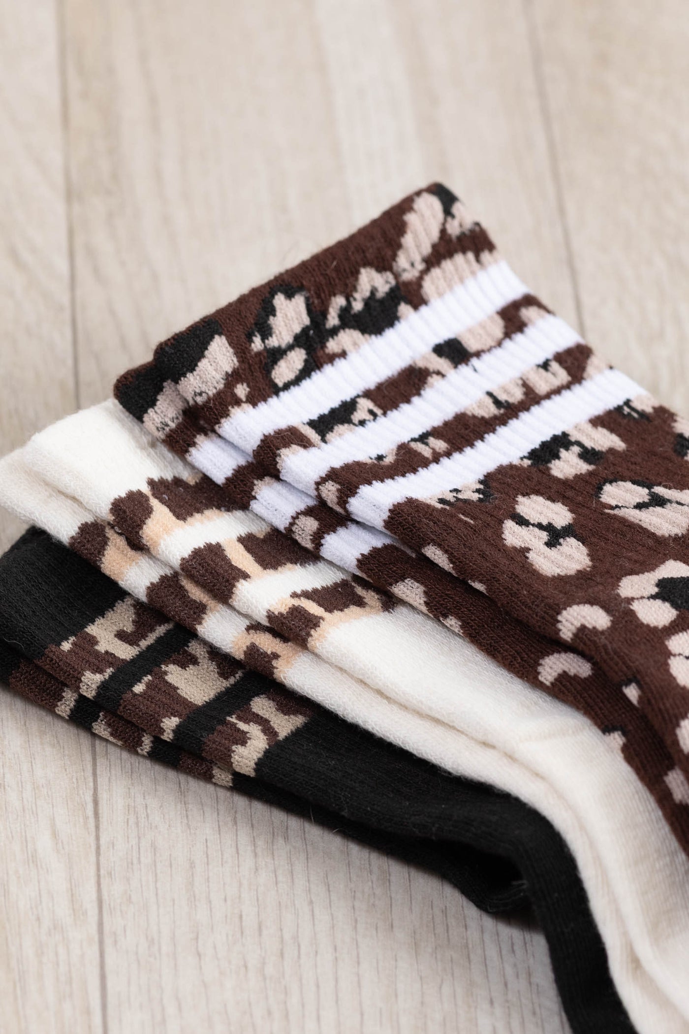 3-Pack Leopard Crew Socks