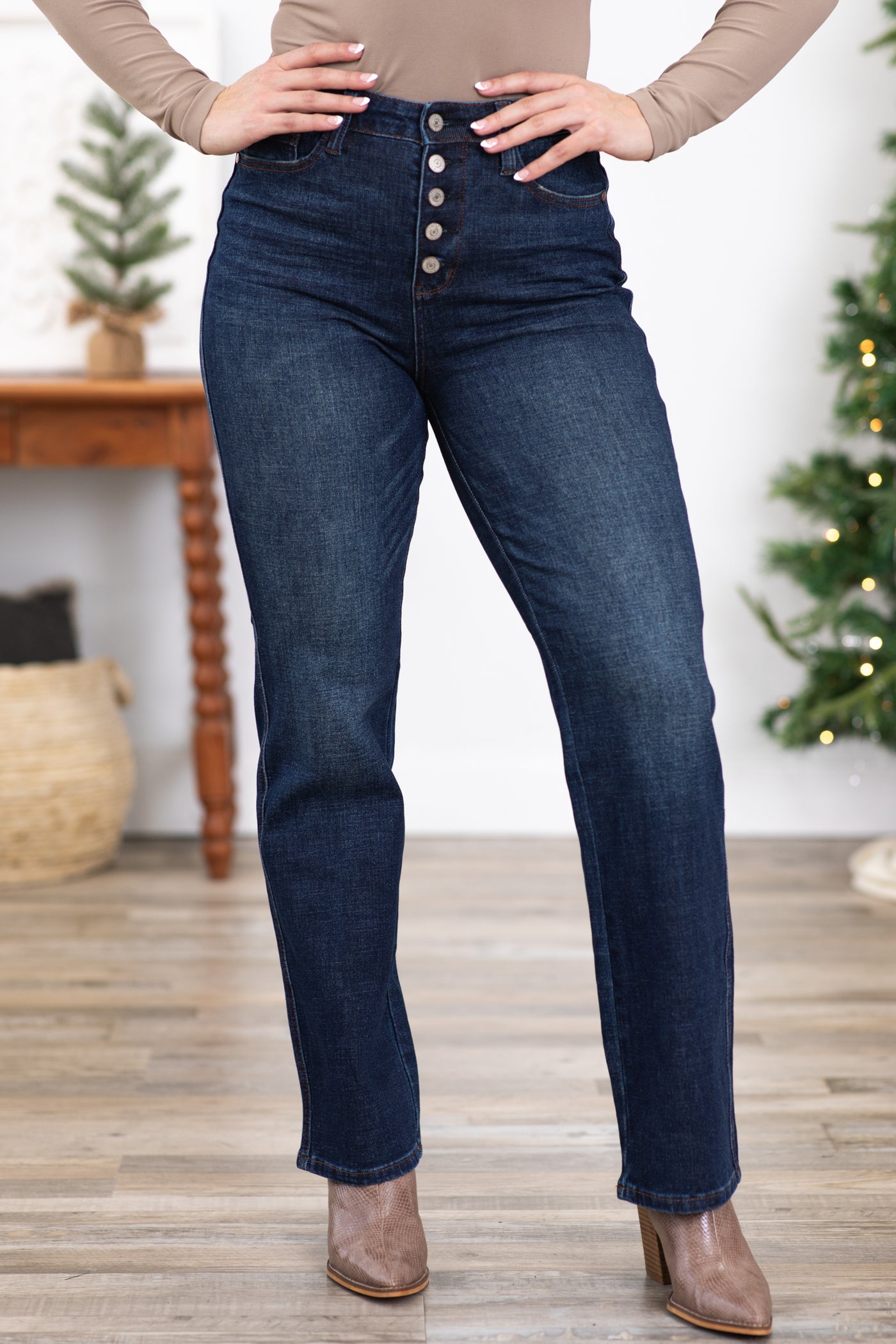 Judy Blue Button Fly Straight Leg Jeans