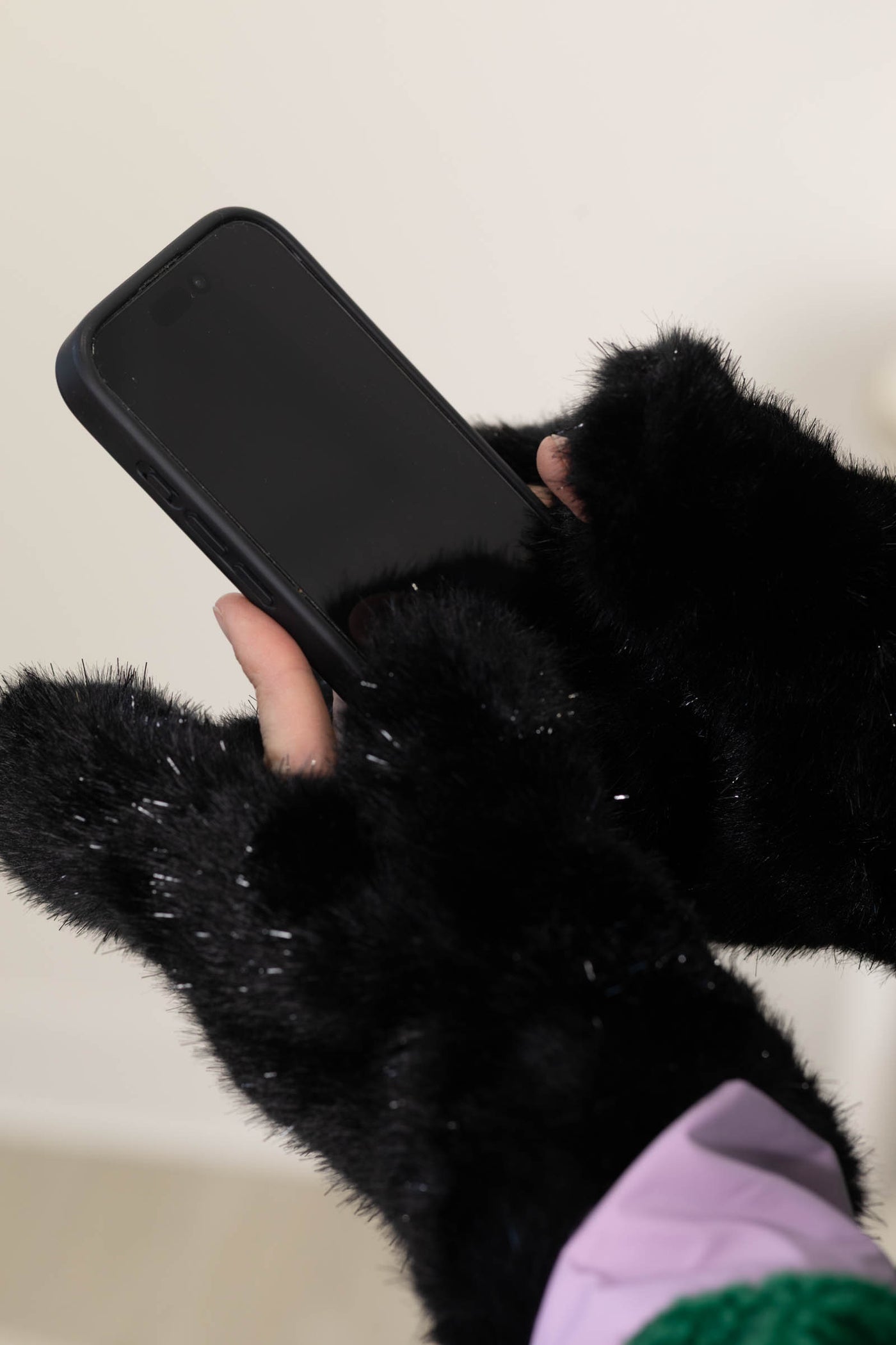 Black Short Faux Fur Convertible Mittens