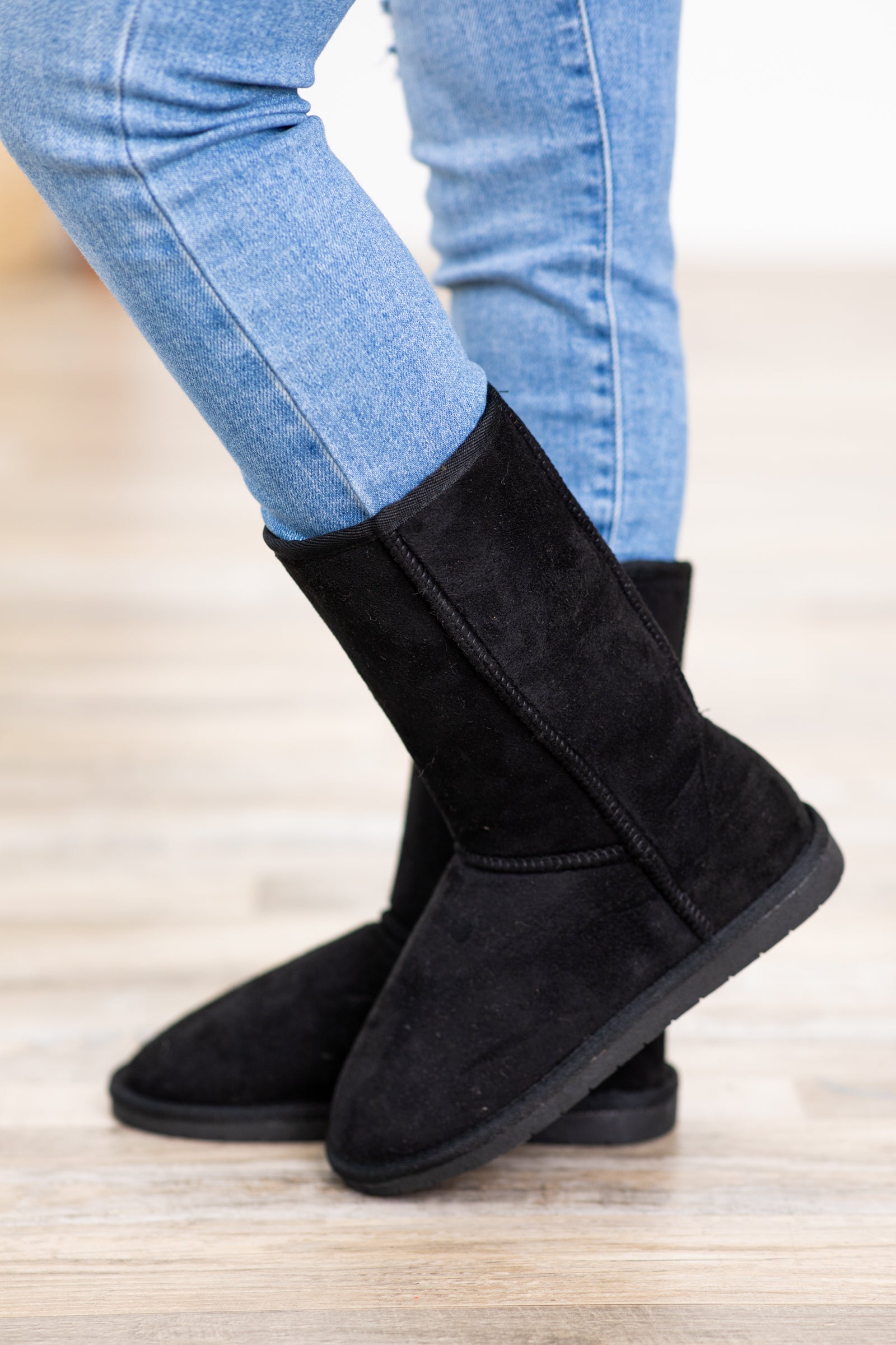 Black Faux Fur Lined Tall Boots