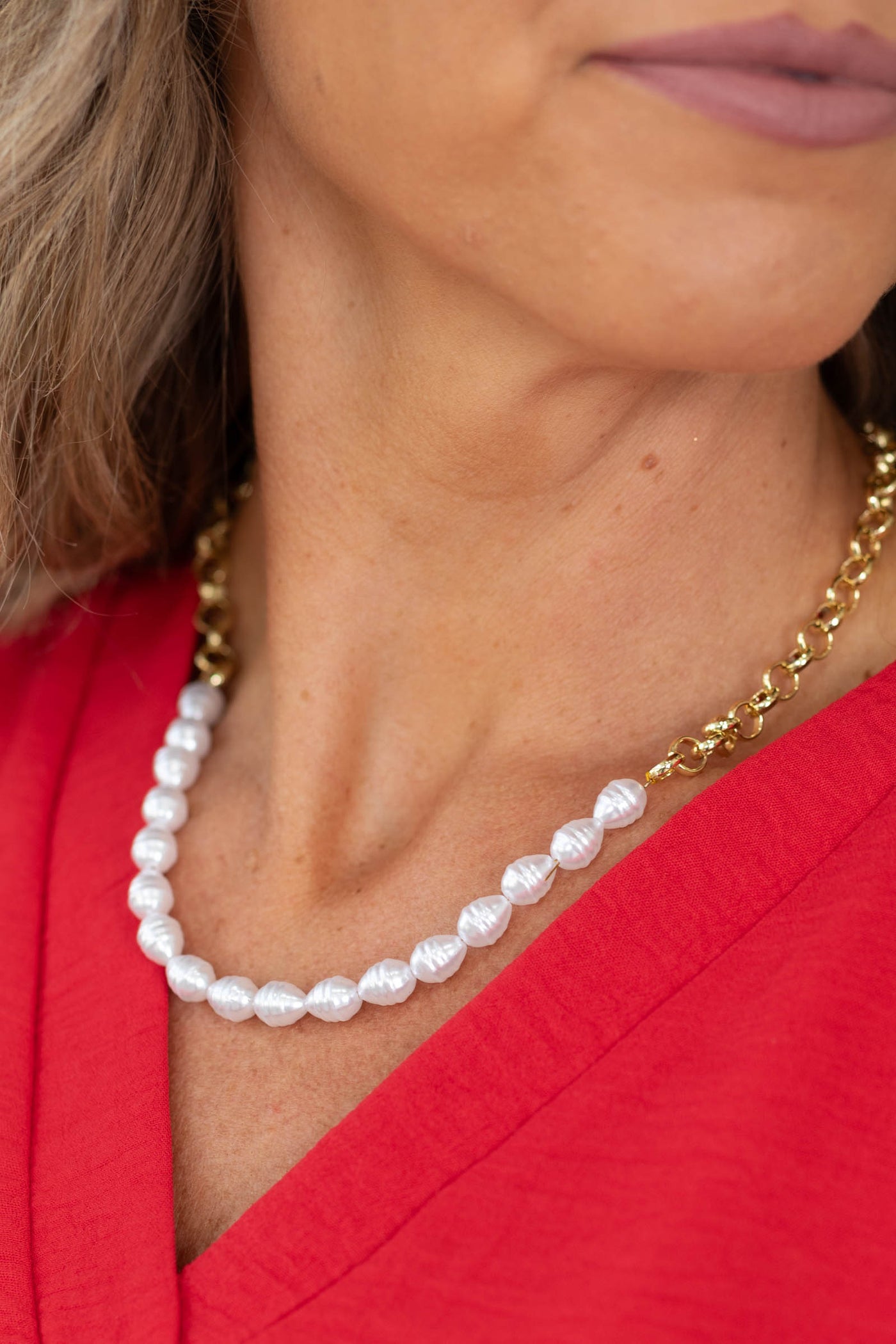 Pearl Pop Gold Necklace