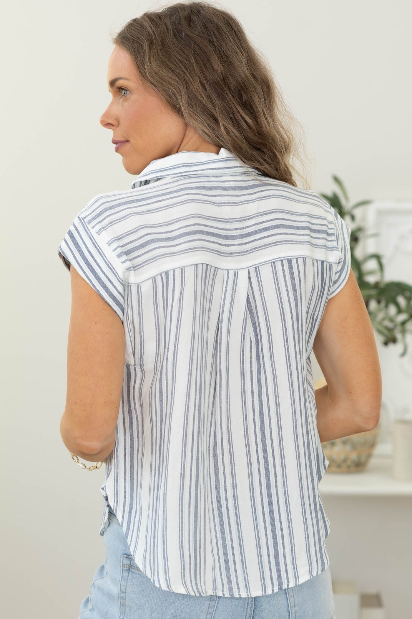 Stripe Short Sleeve Pocket Detail Shirt