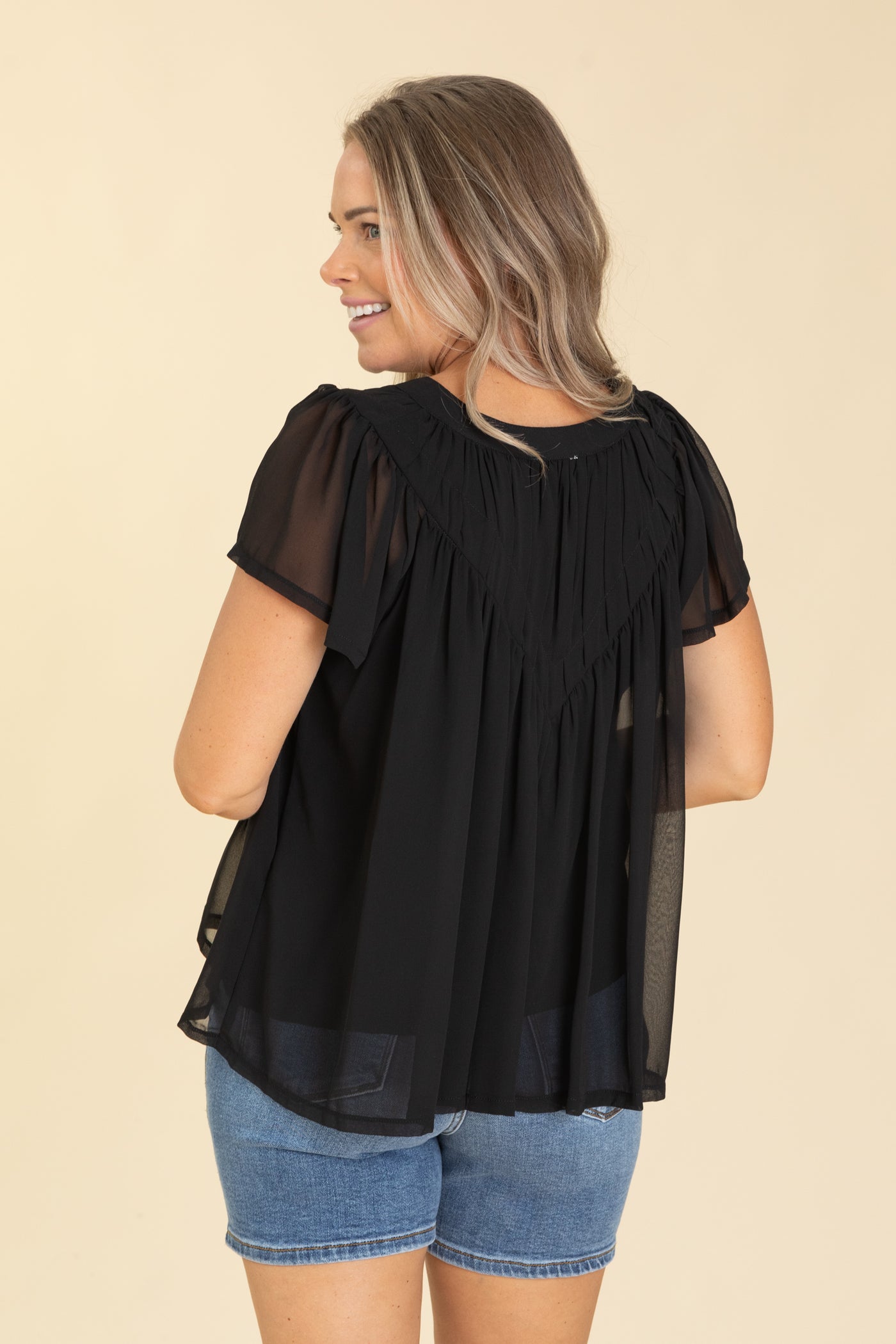 Black Solid Shirred Chiffon Woven Top