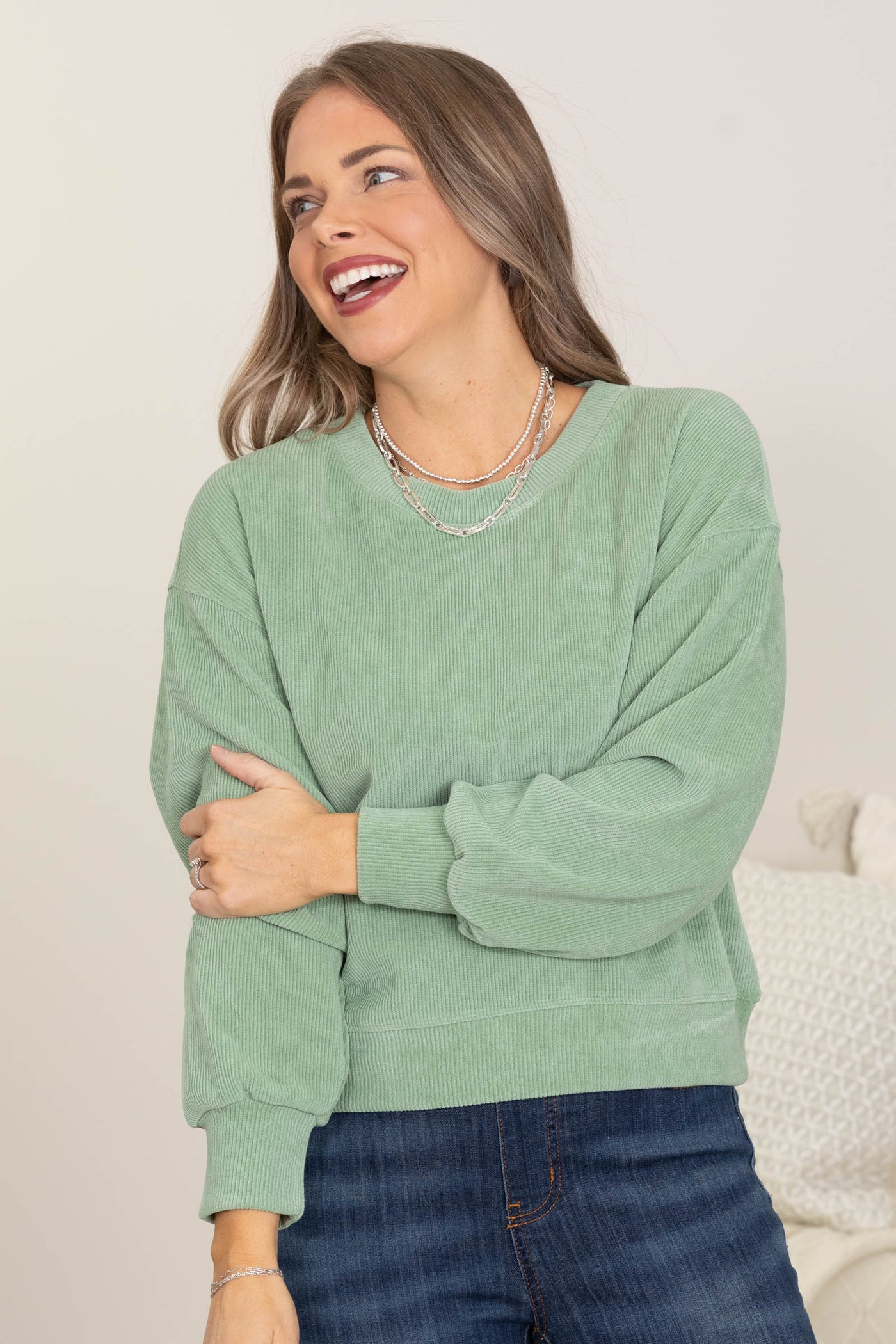 Relaxed Ribbed Corduroy Long Sleeve Knit Tops