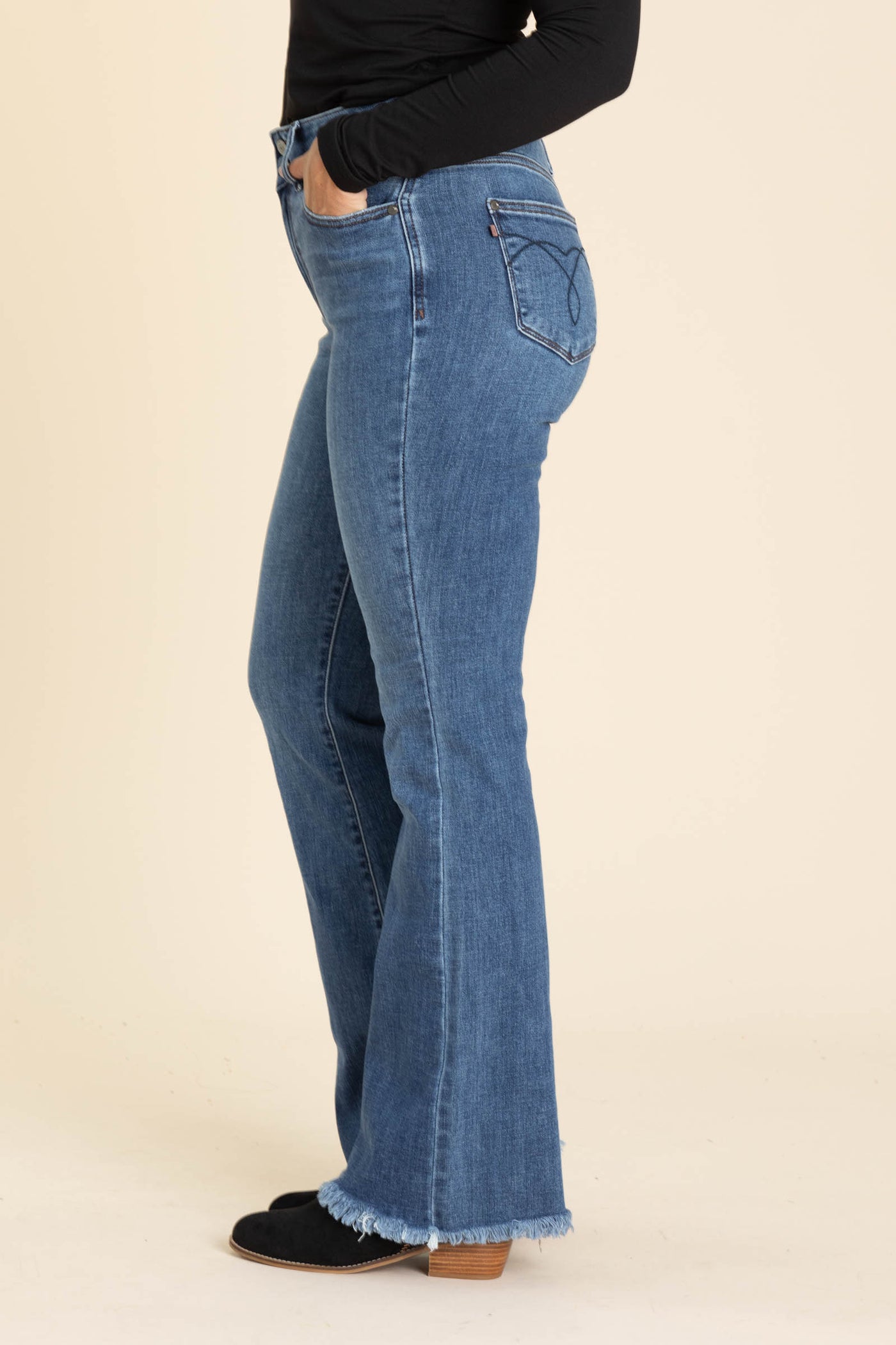 Judy Blue Bootcut Double Button Fray Hem Jeans